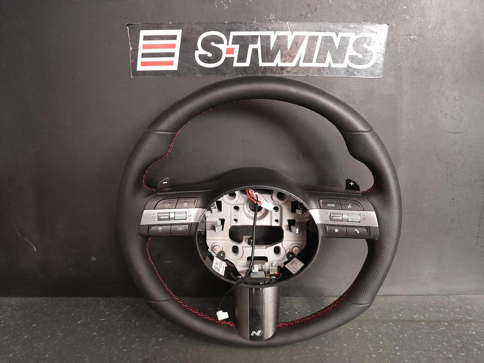2023 HYUNDAI KONA STEERING WHEEL SX2, 03/23- 0000333006