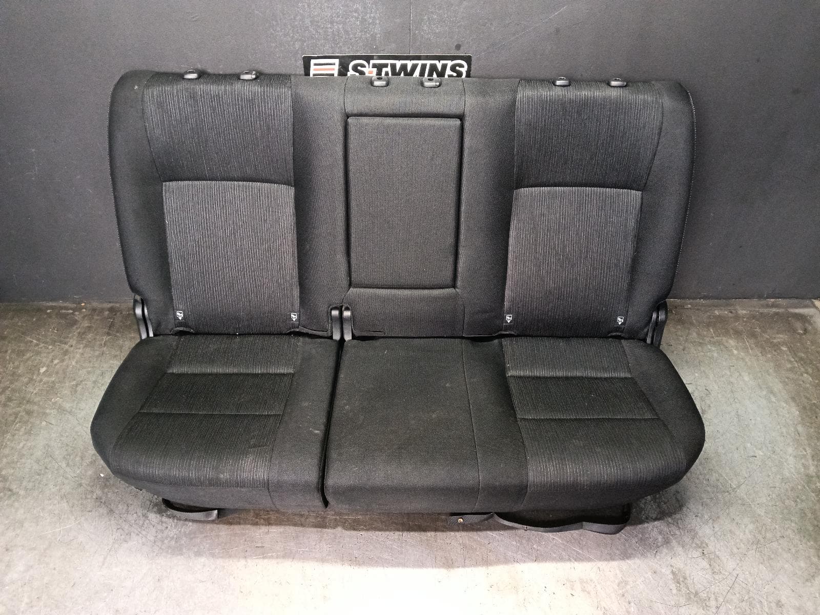2019 TOYOTA HILUX 2ND SEAT REAR SEAT CLOTH, DUAL CAB, 06/15-09/25 0000417450