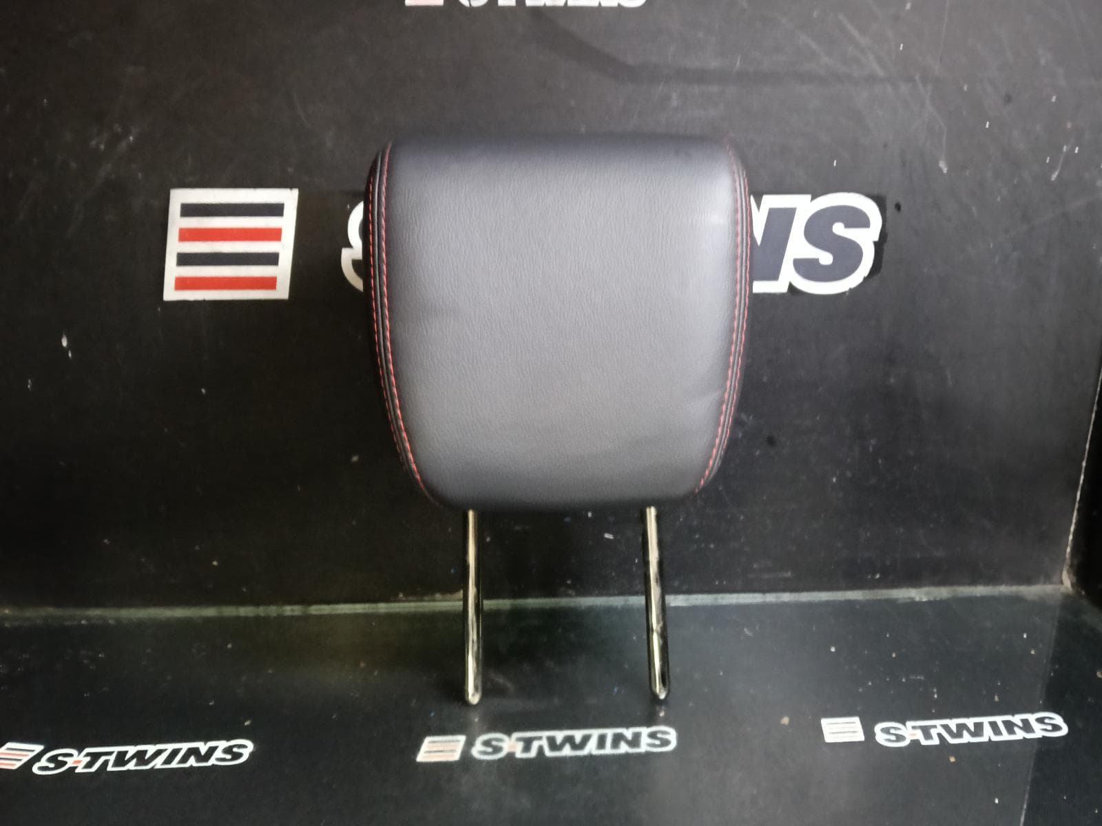 2018 SUZUKI VITARA HEADREST VITARA, LY (VIN TSM), RH REAR, LEATHER, 06/15- 0000417707