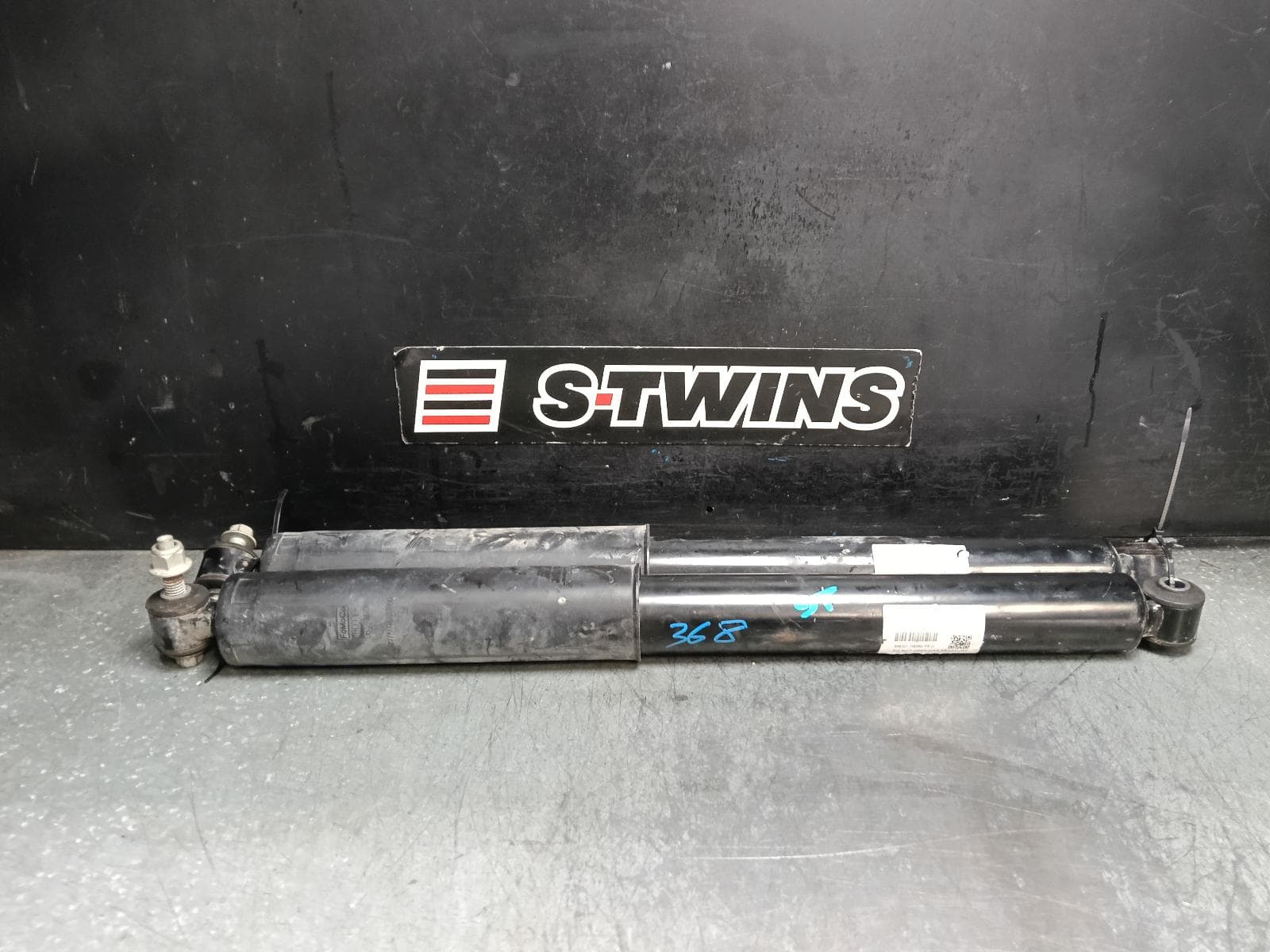 2024 VOLKSWAGEN AMAROK SHOCK ABSORBER NF, REAR, PAIR, 12/22- 0000417042