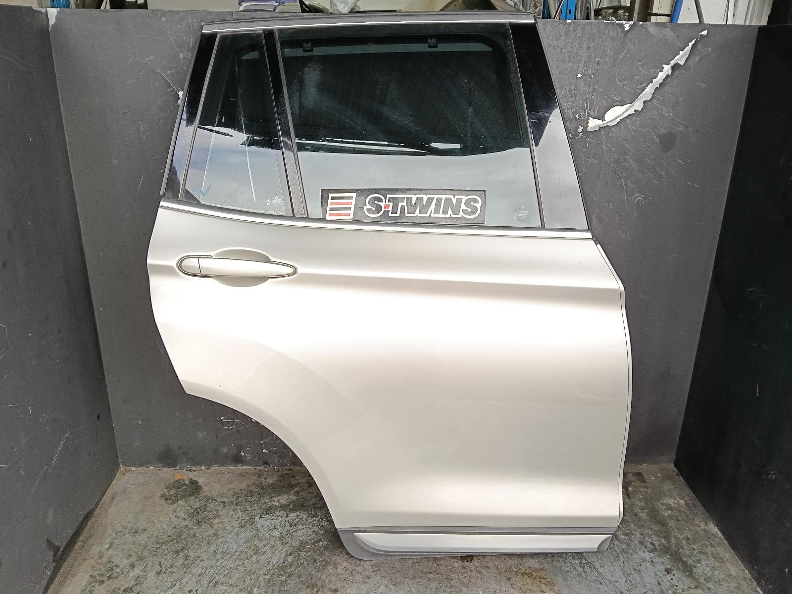 2014 BMW X3 RIGHT REAR DOOR SLIDING F25, 12/10-07/17 0000398361