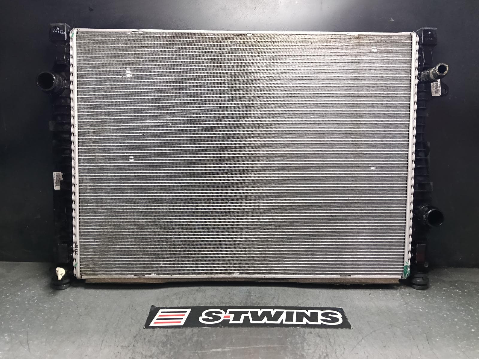 2020 LAND ROVER DISCOVERY SPORT RADIATOR AUTO, PRIMARY RADIATOR (CLOSEST TO ENGINE), DIESEL, 2.0, TURBO, L550, 07/19-10/24 0000417805