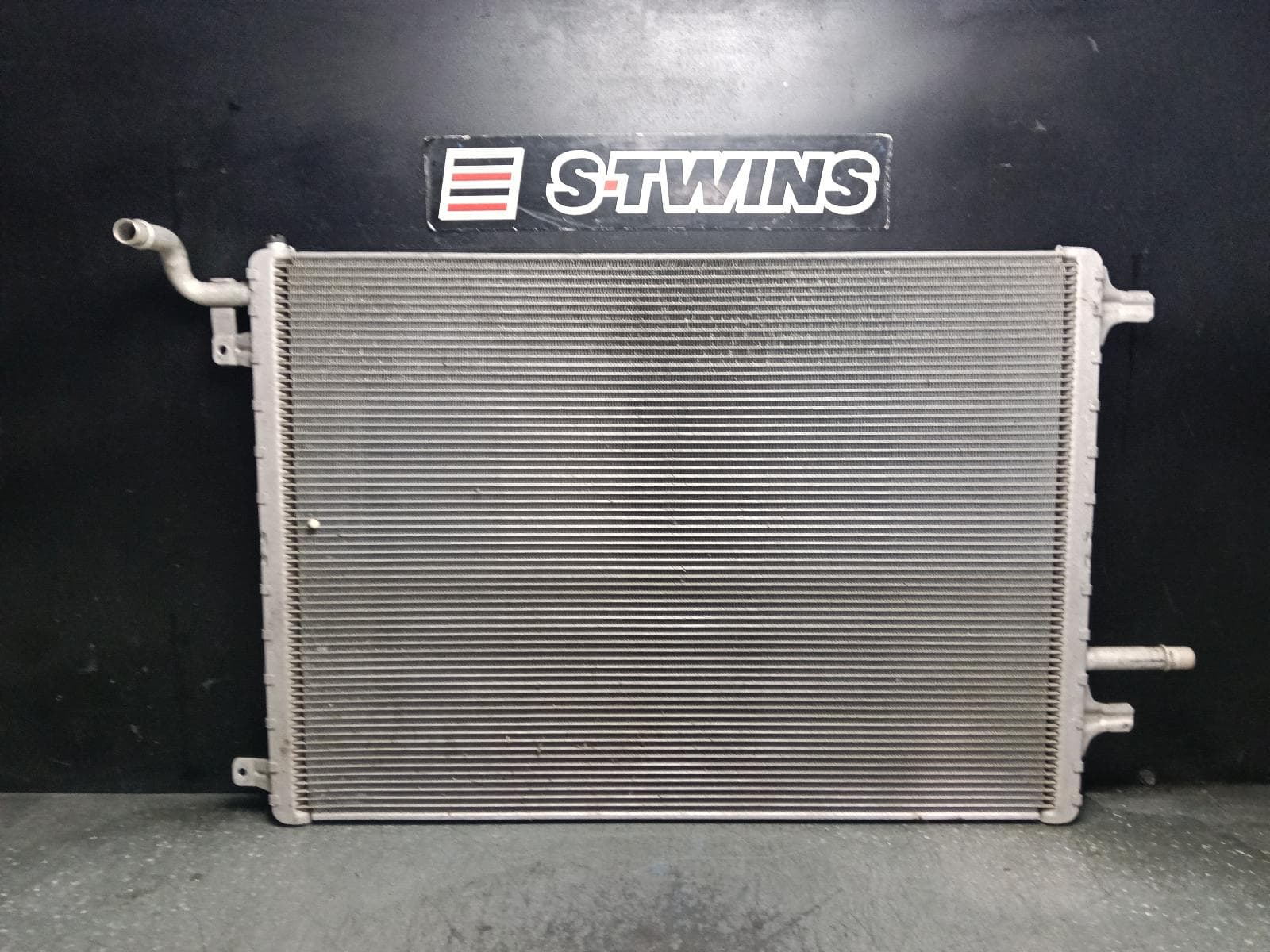 2020 LAND ROVER DISCOVERY SPORT RADIATOR AUTO, SECONDARY RADIATOR (CLOSEST TO BUMPER), DIESEL, 2.0, TURBO, L550, 07/19-10/24 0000417806