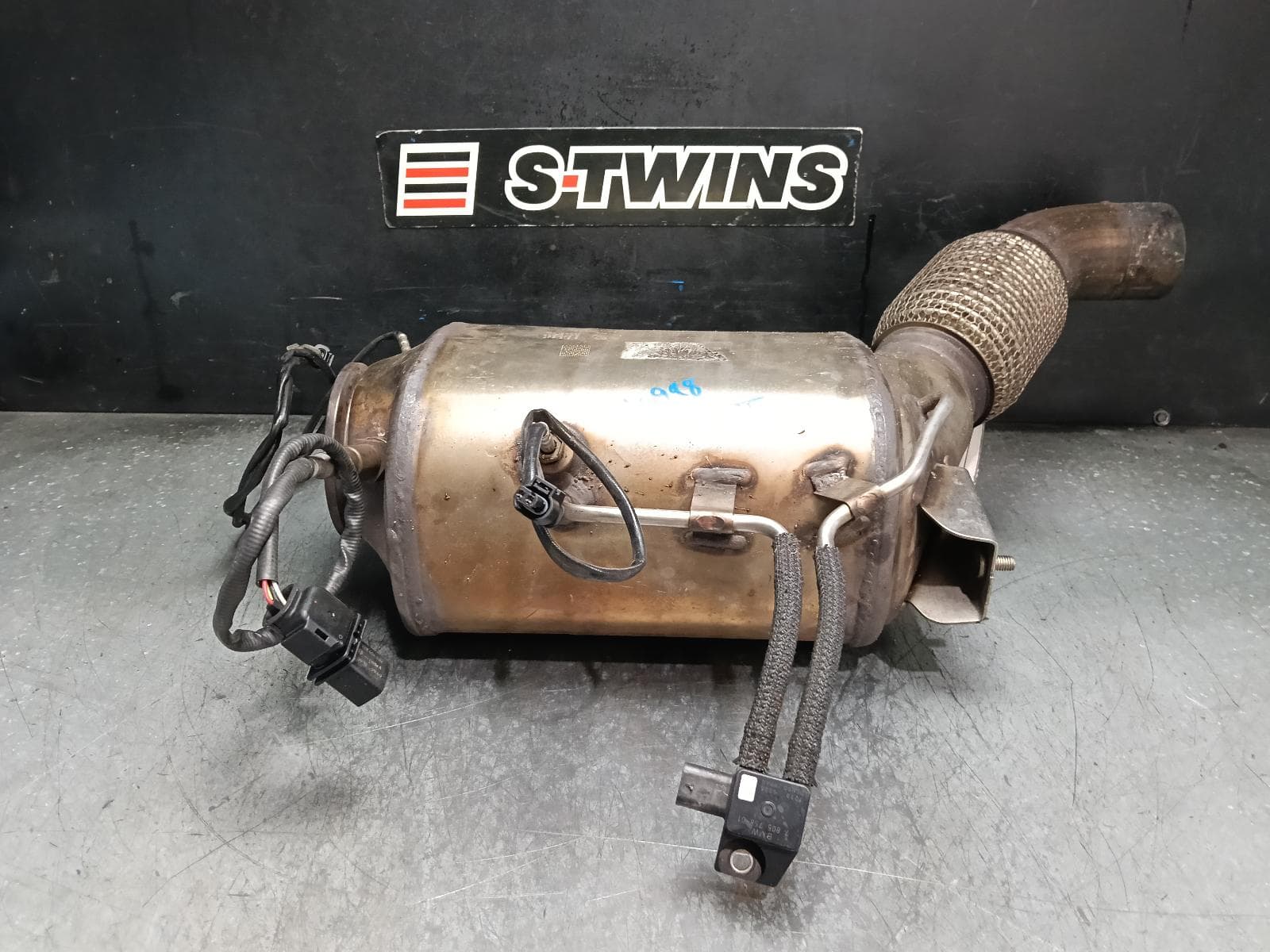 Used auto part listing image: 2016 BMW X5 PARTICULATE FILTER DPF DIESEL, 3.0, N57N/N57T/N57Z, F15, 09/13-07/18 0000417944