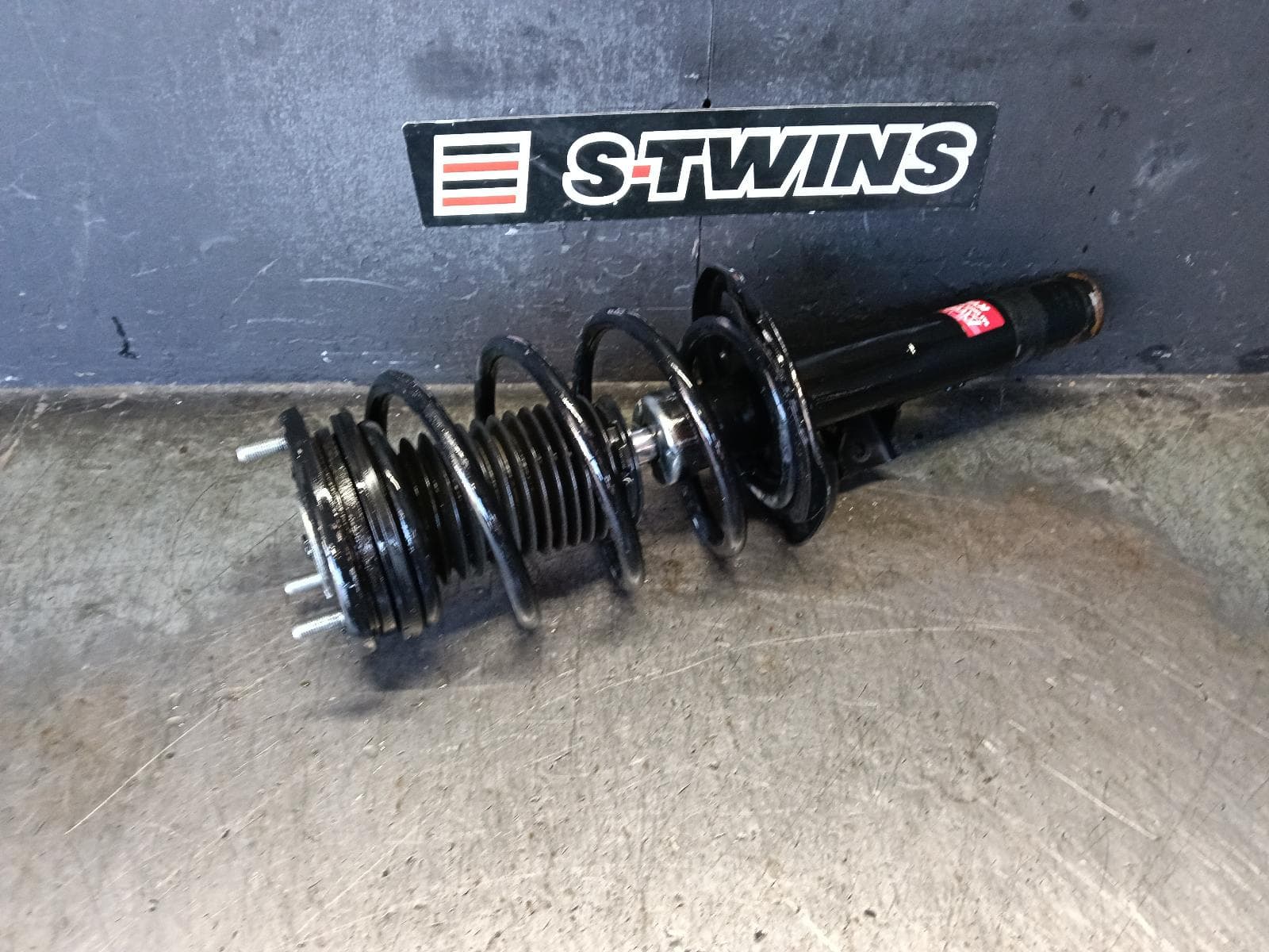 2019 MAZDA 3 RIGHT FRONT STRUT BP, 03/19- 0000418153