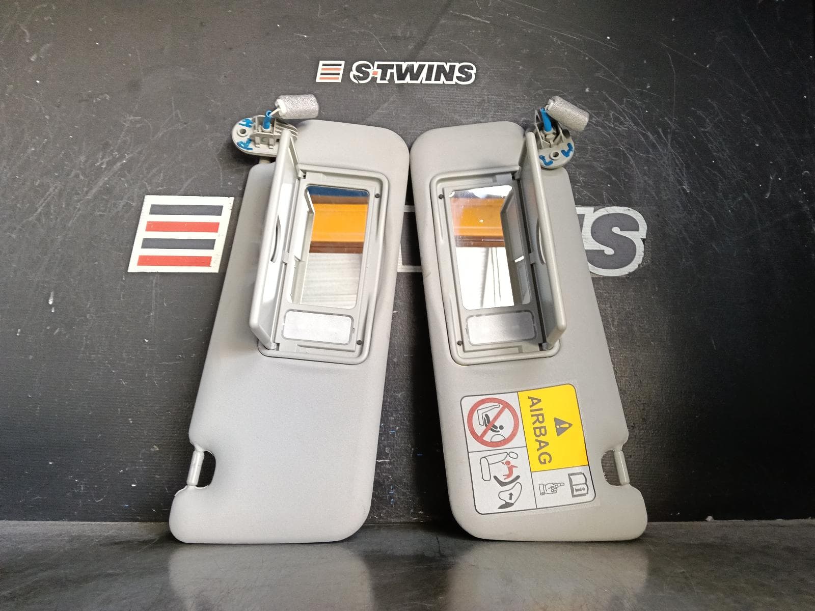 Used auto part listing image: 2018 SUZUKI VITARA SUNVISOR VITARA, LY (VIN TSM), PAIR, 06/15- 0000418098