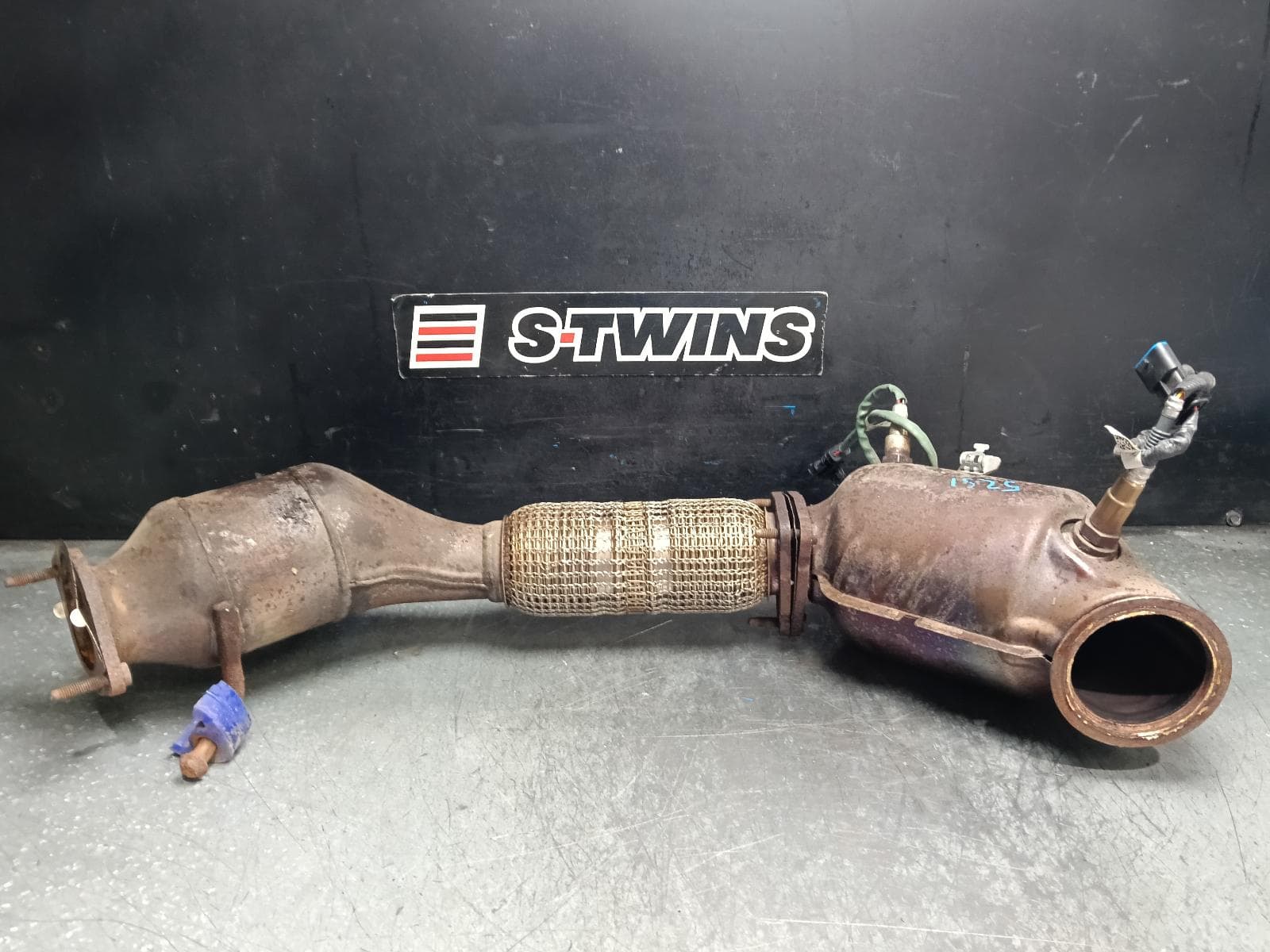 2021 VOLVO XC40 CATALYTIC CONVERTER DOWNPIPE-CAT TYPE, PETROL, 1.5, TURBO, B3154T5, PHEV, 07/20-05/22 0000418416