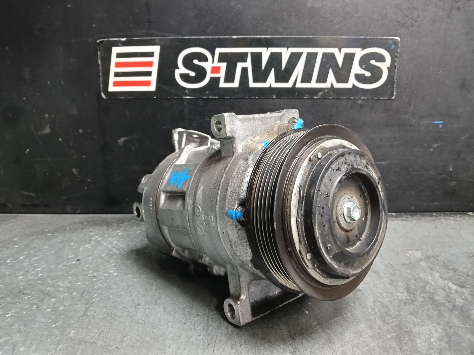 Used auto part listing image: 2018 NISSAN QASHQAI A C COMPRESSOR J11, 2.0, PETROL, 12/13-07/21 0000418393