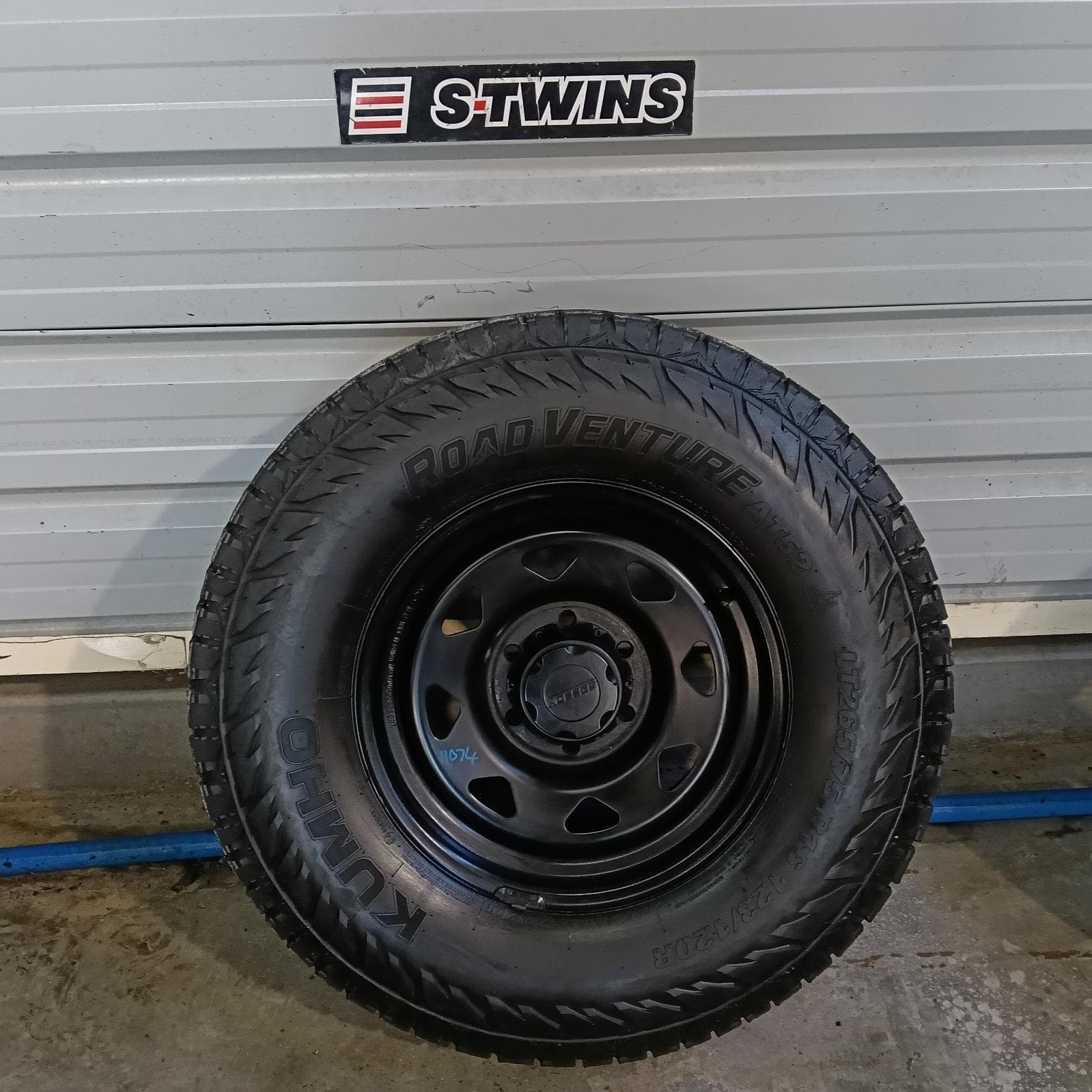 Used auto part listing image: 2018 MITSUBISHI TRITON WHEEL STANDARD STEEL MQ-MR, 16X7.5IN, SUNRAYSIA STYLE, 03/15-10/23 0000418192