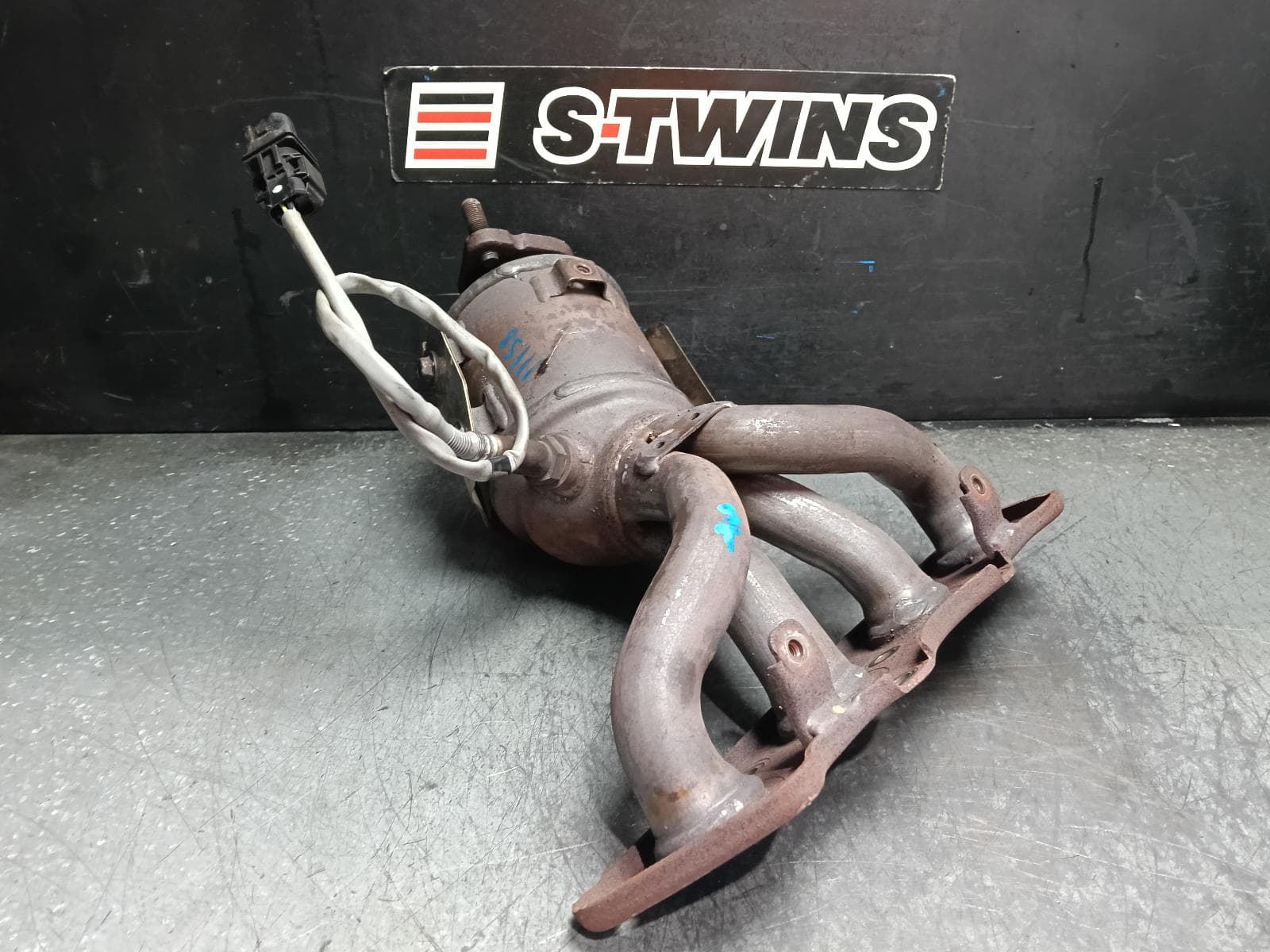 2016 HYUNDAI VELOSTER CATALYTIC CONVERTER MANIFOLD-CAT TYPE, 1.6, G4FD, PETROL, FS, 10/11-02/18 0000418240