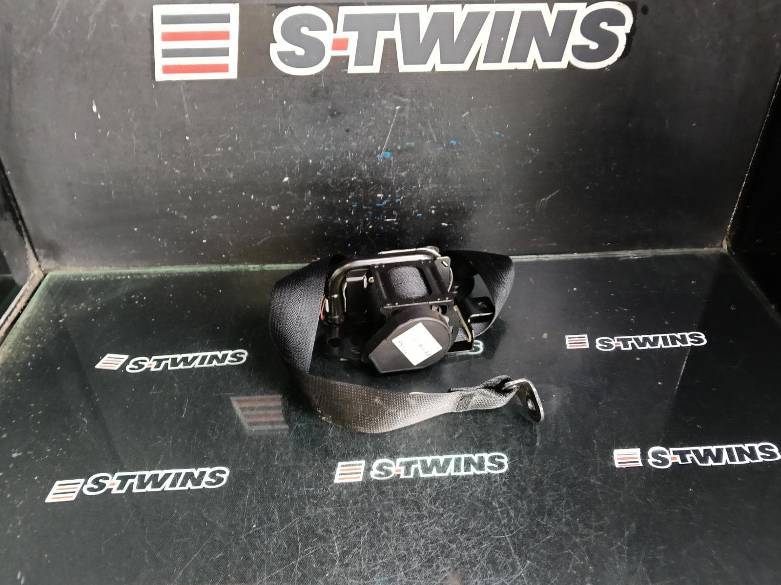 Used auto part listing image: 2019 MITSUBISHI ECLIPSE CROSS SEAT BELT STALK LH REAR, SEAT BELT ONLY, YA-YB, 11/17- 0000418387