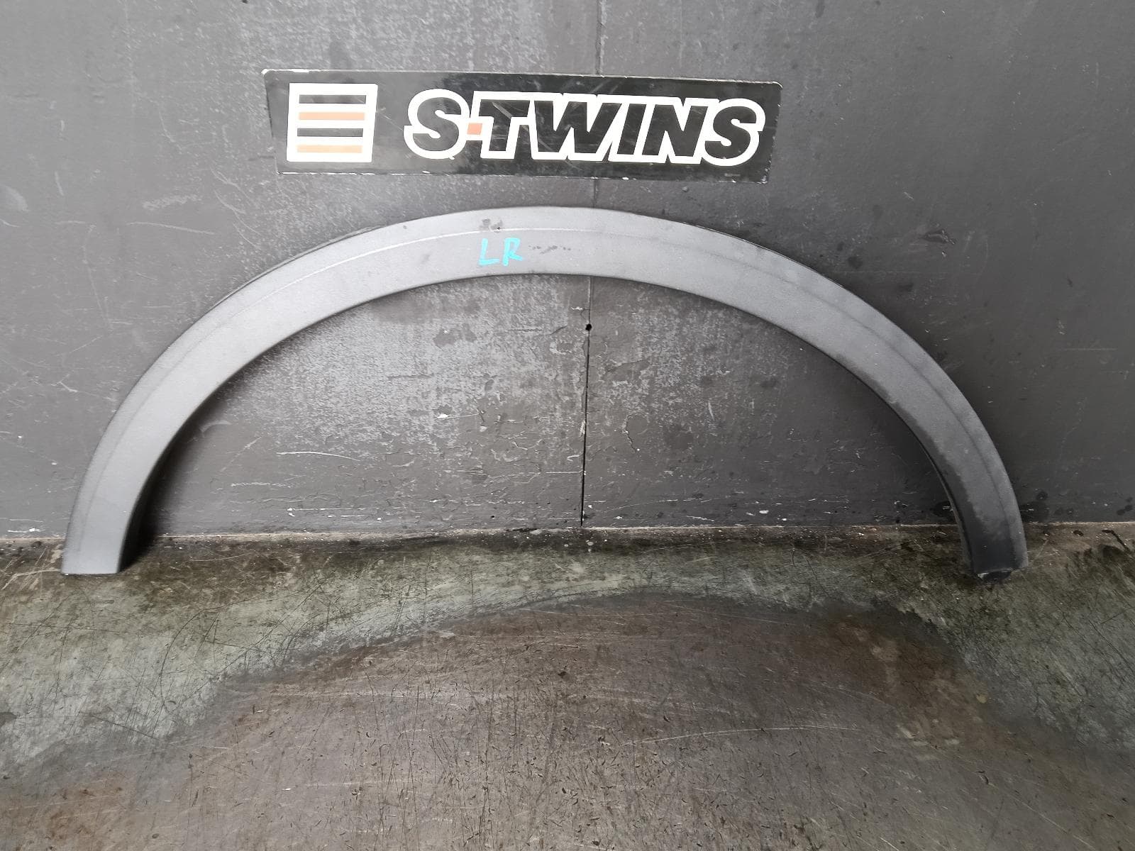 Used auto part listing image: 2021 MG ZS WHEEL ARCH FLARE LH REAR, AZS1, 09/17- 0000418372