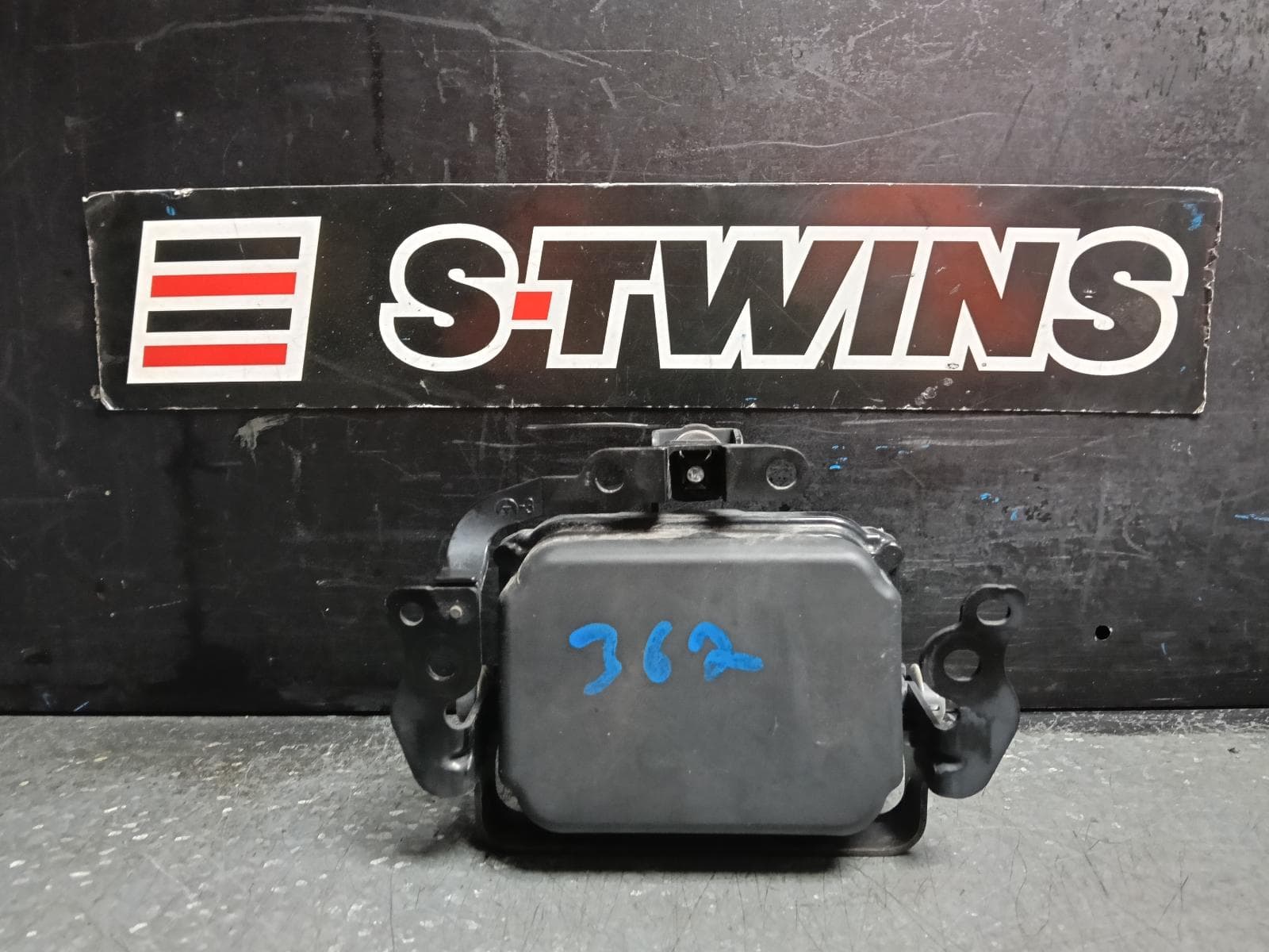 Used auto part listing image: 2016 LEXUS RX SERIES REVERSE CAMERA AL20, 10/15-08/22 0000418575