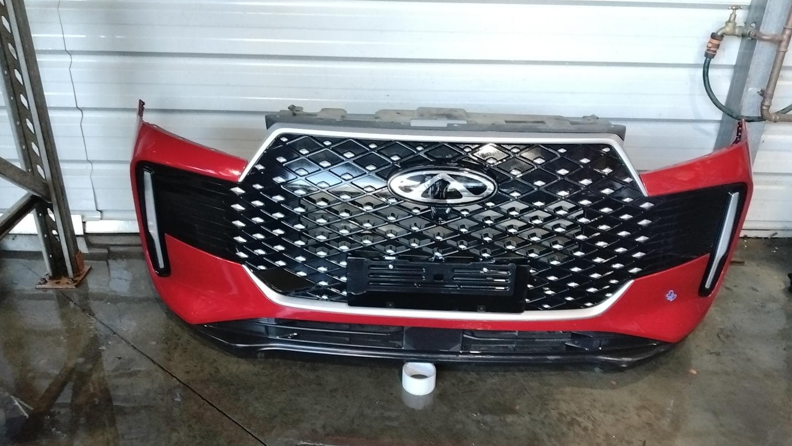 Used auto part listing image: 2024 CHERY TIGGO 4 FRONT BUMPER 1ST GEN, BUMPER BAR, 06/24- 0000415279