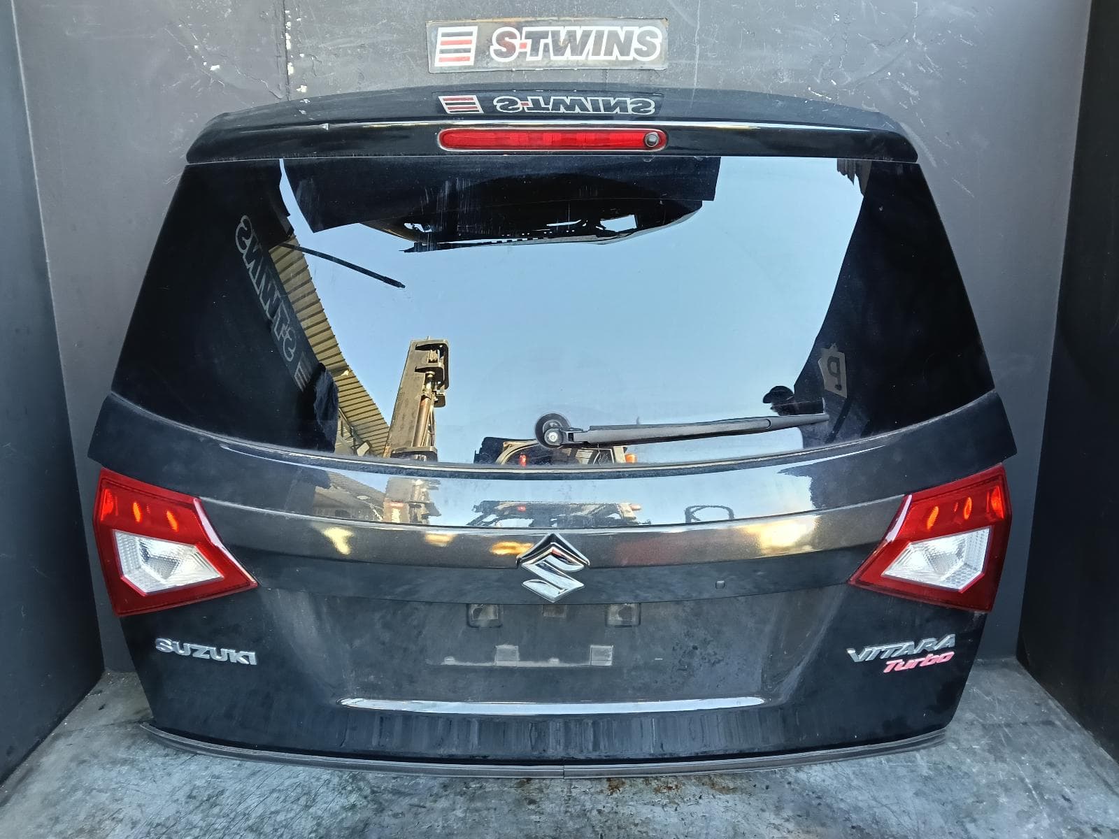 2017 SUZUKI VITARA BOOTLID TAILGATE TAILGATE, NON POWER LIFTGATE TYPE, VITARA, LY (VIN TSM), 06/15- 0000419077