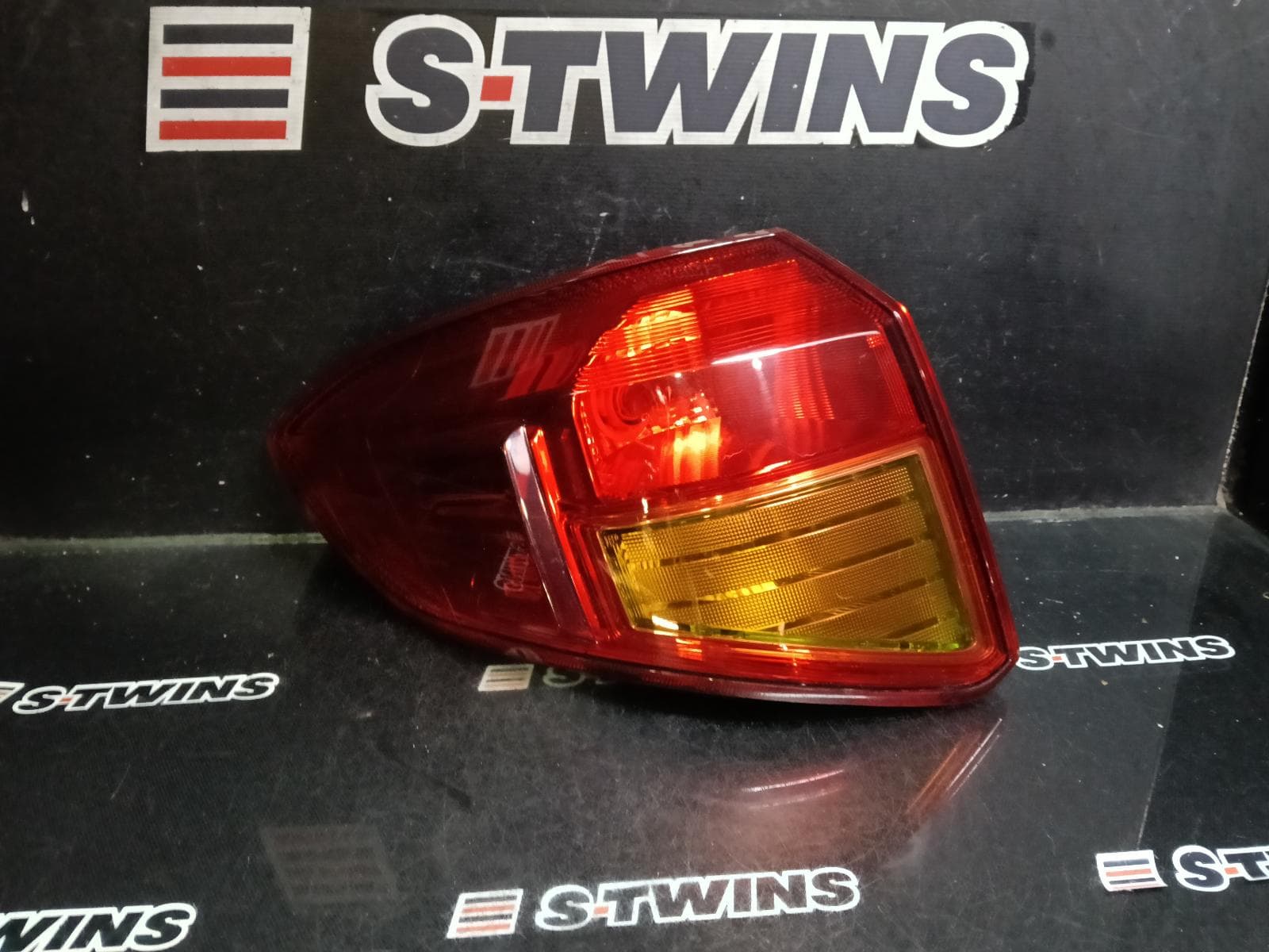 2017 SUZUKI VITARA LEFT TAILLIGHT VITARA, LY (VIN TSM), IN BODY, W/ HALOGEN TYPE, 06/15-09/18 0000419201