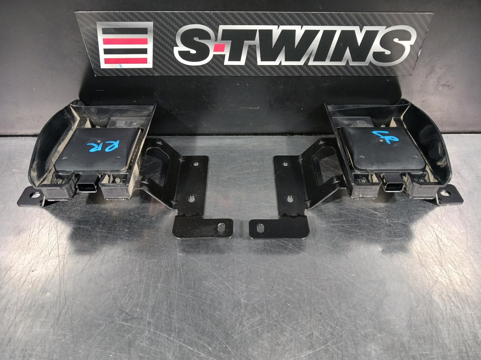 2021 HYUNDAI SANTA FE MISC TM, 03/18-10/23 0000225080 RH + LH BLINDSPOT MONITORS AND MODULES