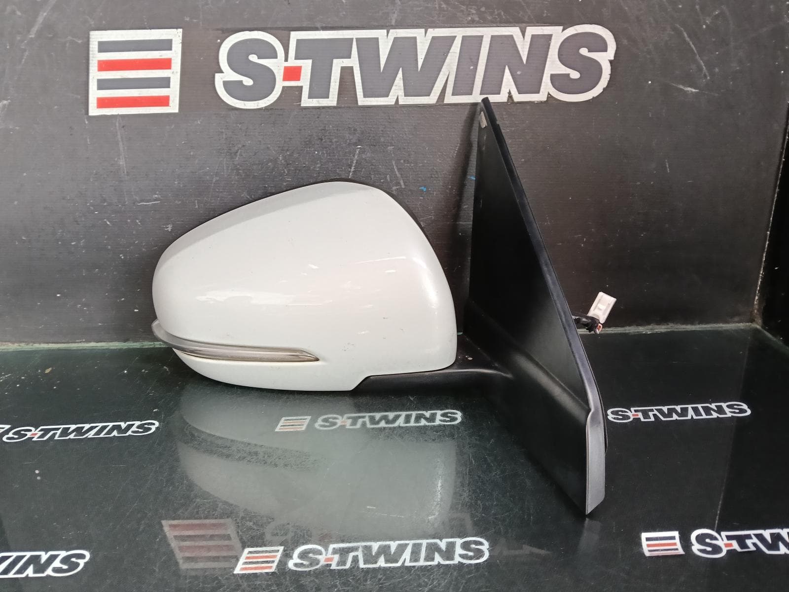 2019 SUZUKI VITARA RIGHT DOOR MIRROR VITARA, LY (VIN TSM), W/ POWER FOLD, INDICATOR, HEATED TYPE, COLOUR CODED, 10/18- 0000392354