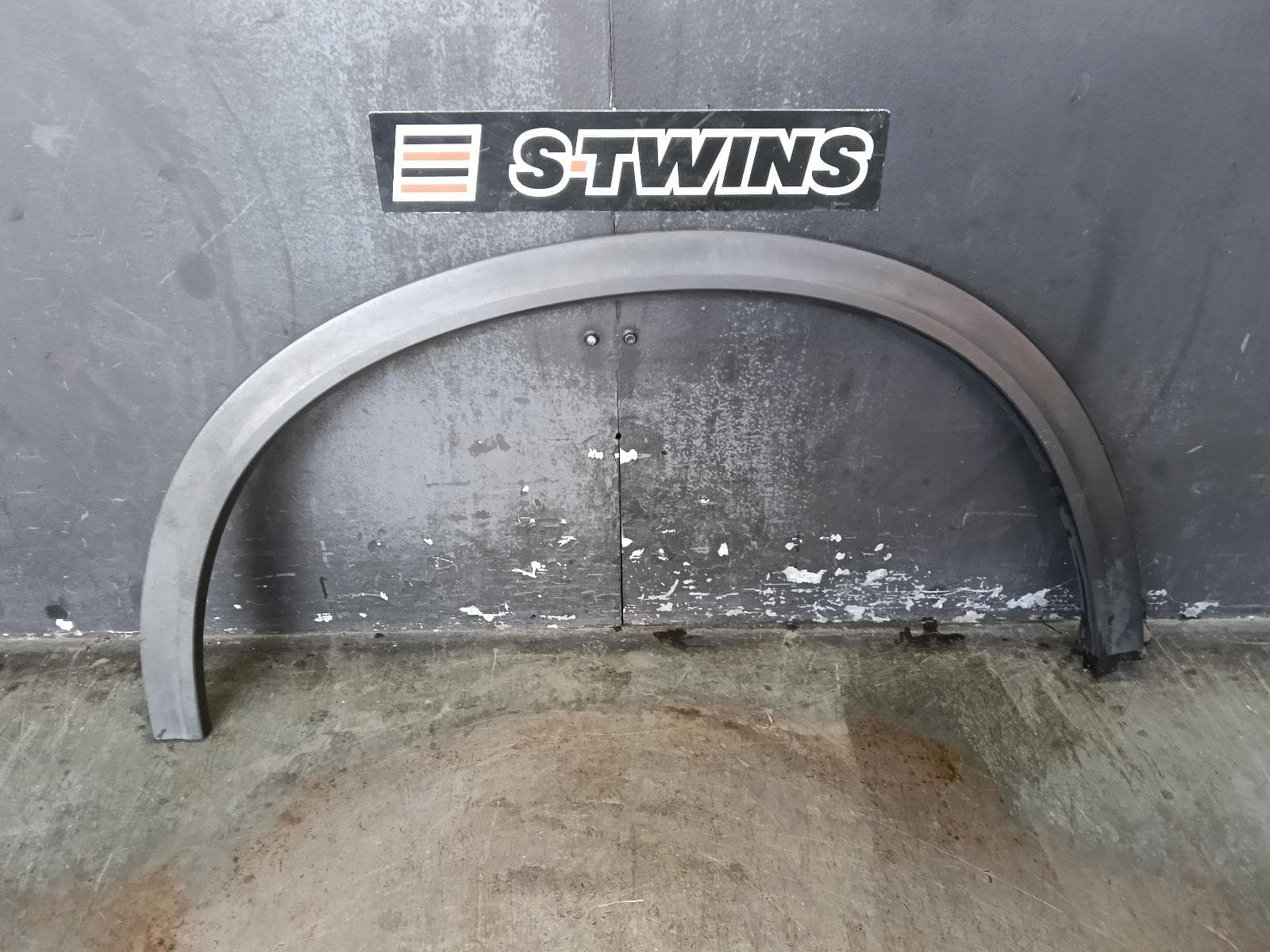Used auto part listing image: 2019 SUZUKI VITARA WHEEL ARCH FLARE VITARA, LY (VIN TSM), RH REAR, 06/15- 0000392363
