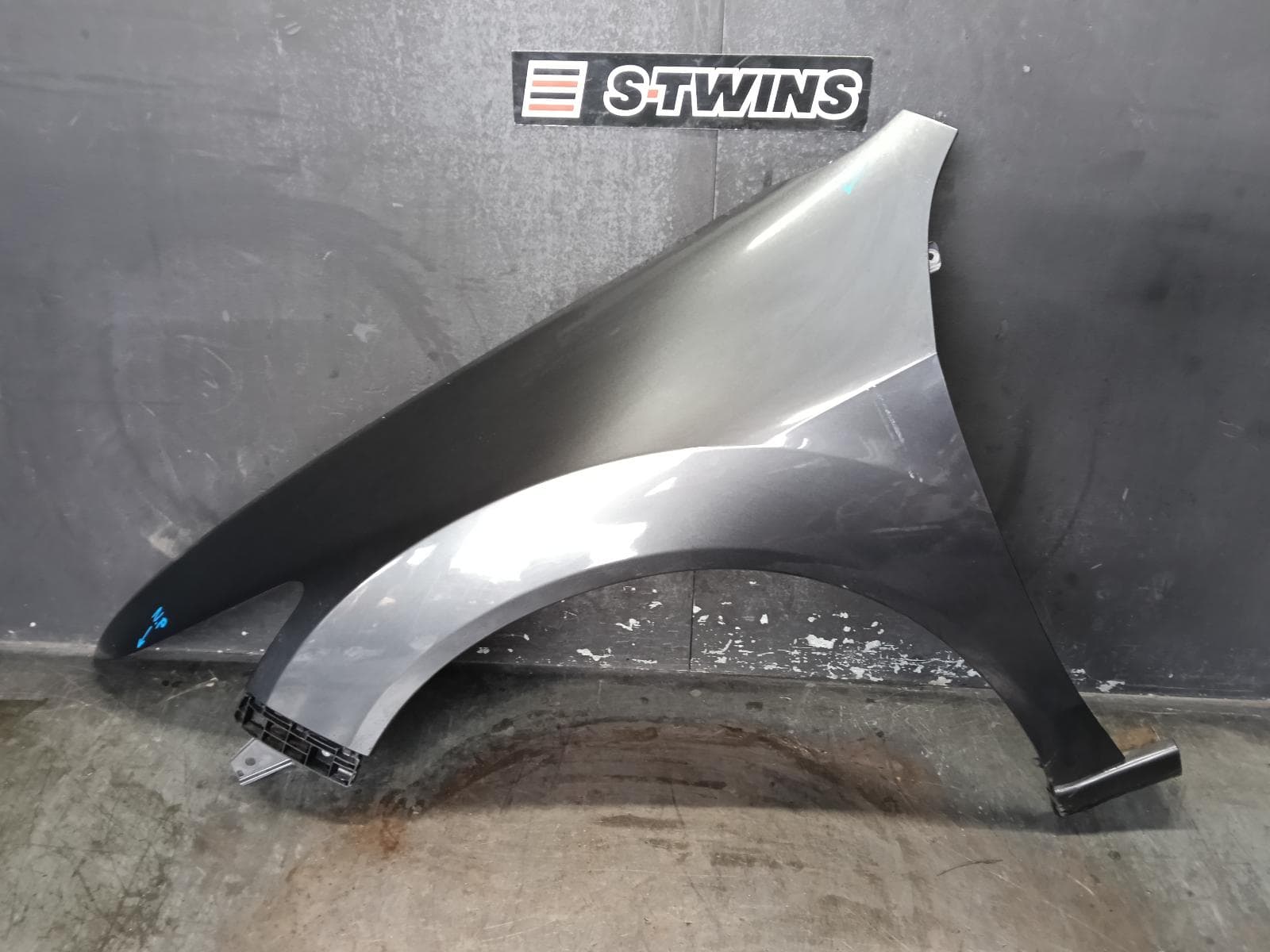 Used auto part listing image: 2011 HONDA ACCORD LEFT GUARD 8TH GEN, EURO (VIN JHMCU), 06/08-12/15 0000392365