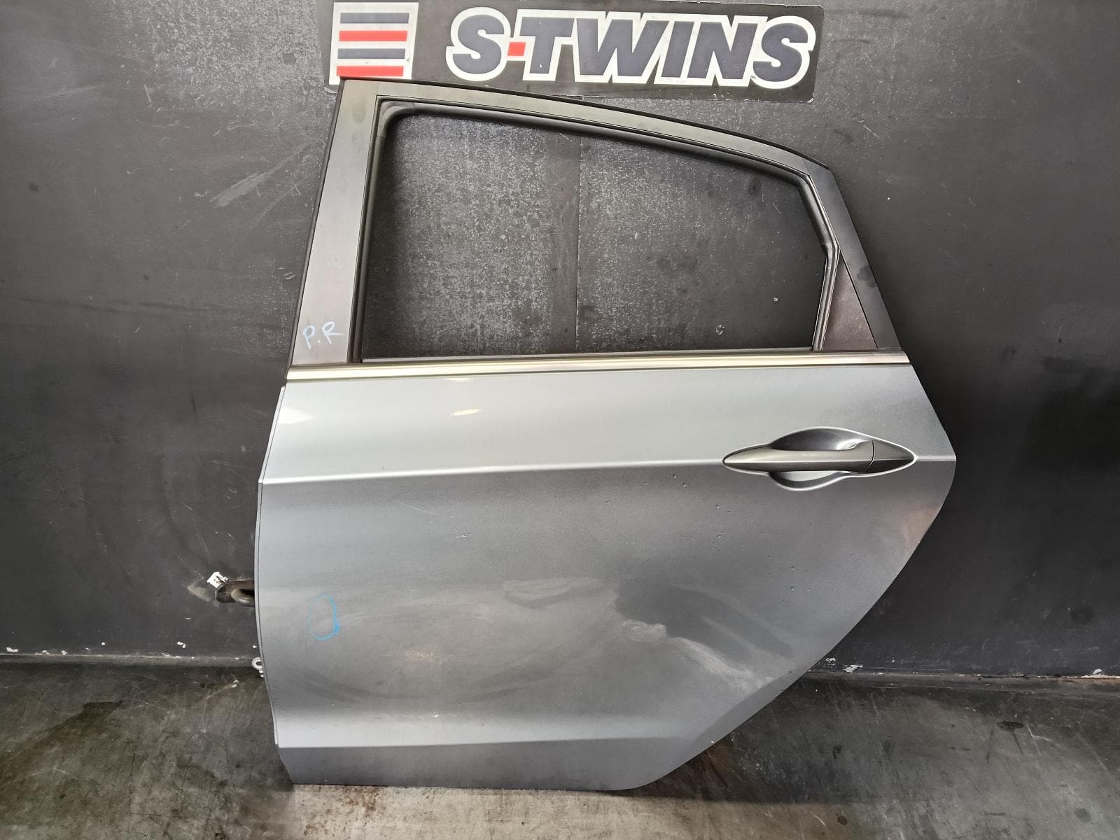 2015 HYUNDAI I30 LEFT REAR DOOR SLIDING GD, 5DR HATCH, 03/12-04/17 0000392316