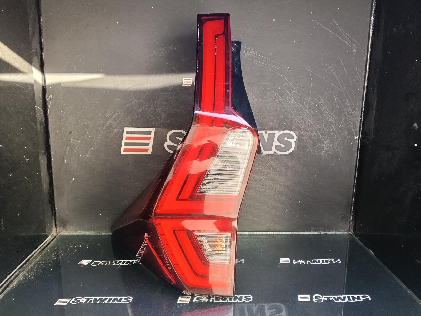 Used auto part listing image: 2020 MITSUBISHI PAJERO RIGHT TAILLIGHT PAJERO SPORT, QF-QG, IN BODY, W/ LED TYPE, 11/19- 0000400810