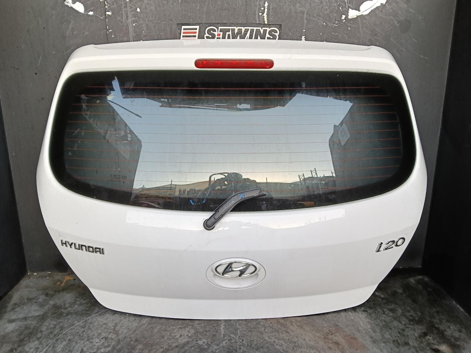 2011 HYUNDAI I20 BOOTLID TAILGATE TAILGATE, PB, WIPERED TYPE, 04/10-03/12 0000393204