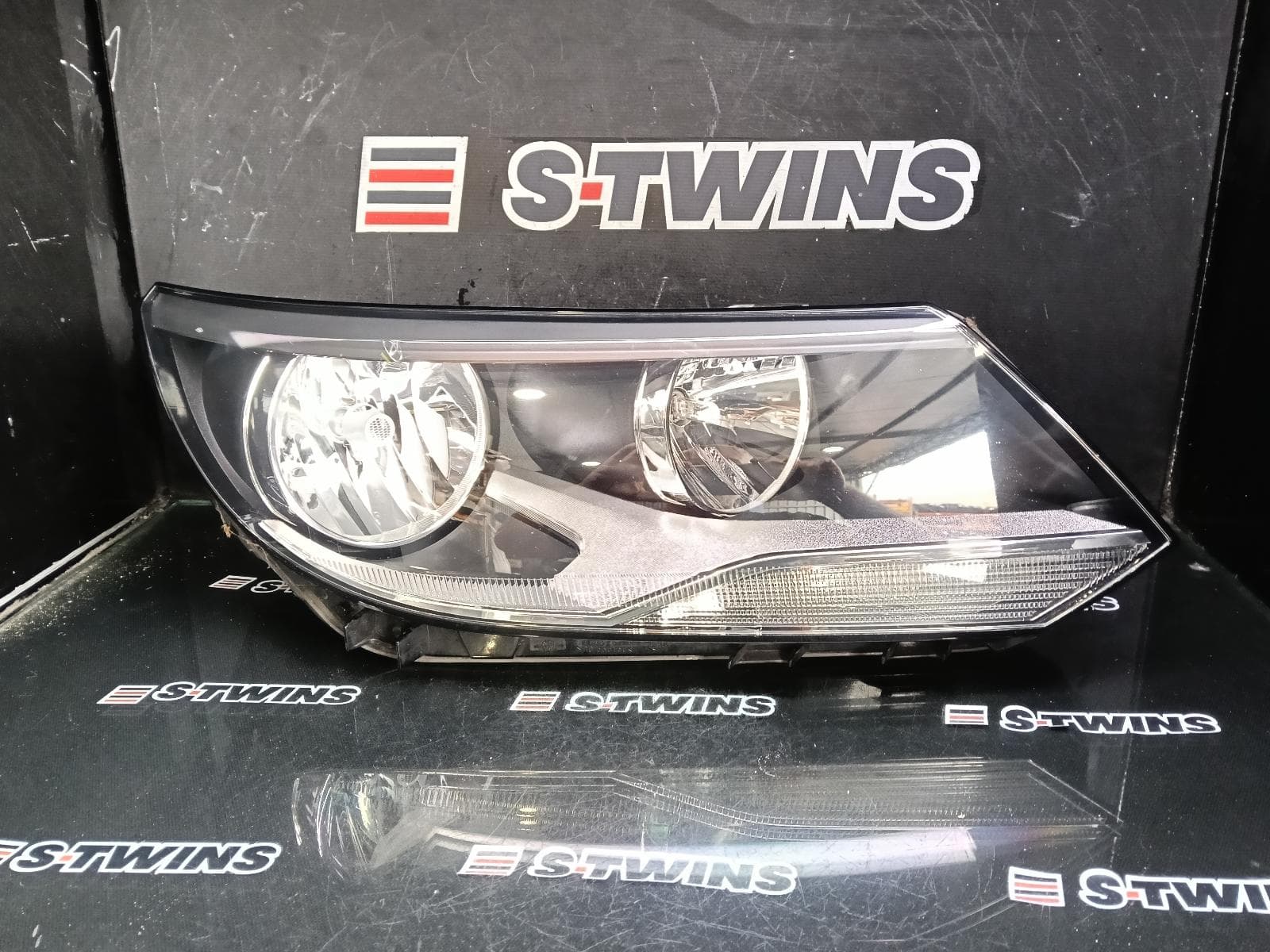 2013 VOLKSWAGEN TIGUAN RIGHT HEADLAMP 5N, HALOGEN TYPE, 07/11-08/16 0000393335