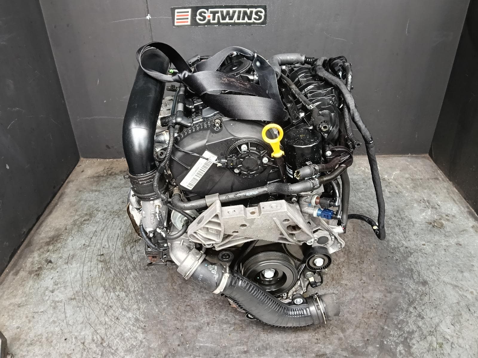 Used auto part listing image: 2013 VOLKSWAGEN TIGUAN ENGINE PETROL, 2.0, TURBO, 5N, CCZD CODE, 07/11-08/16 0000419123