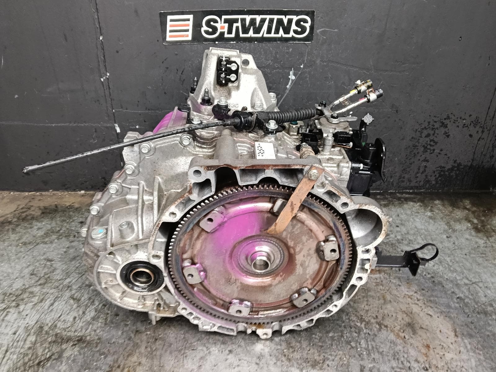 2018 KIA CARNIVAL/GRAND CARNIVAL TRANS GEARBOX AUTO, DIESEL, 2.2, D4HB, TURBO, 8 SPEED, YP, 03/18-10/20 0000419297