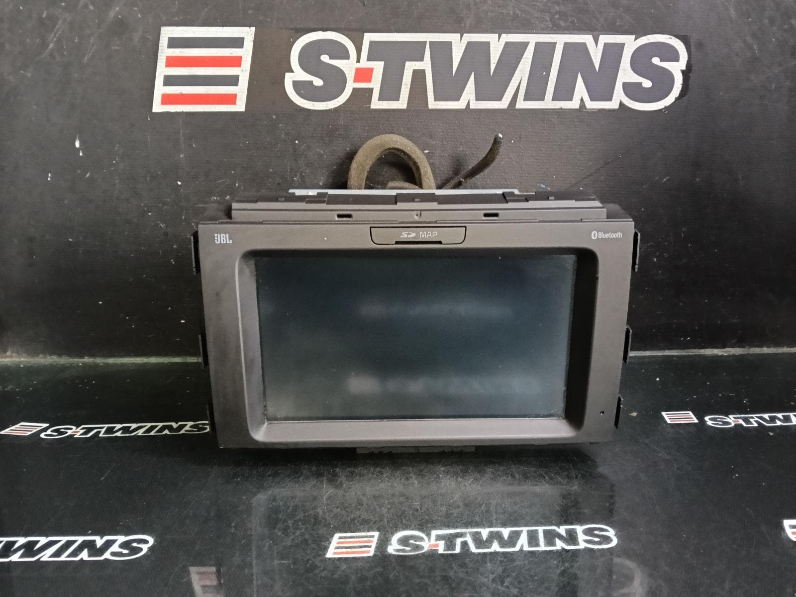 Used auto part listing image: 2018 KIA CARNIVAL/GRAND CARNIVAL TOUCHSCREEN 8 IN, W/ SAT NAV TYPE, YP, 03/18-09/20 0000419267