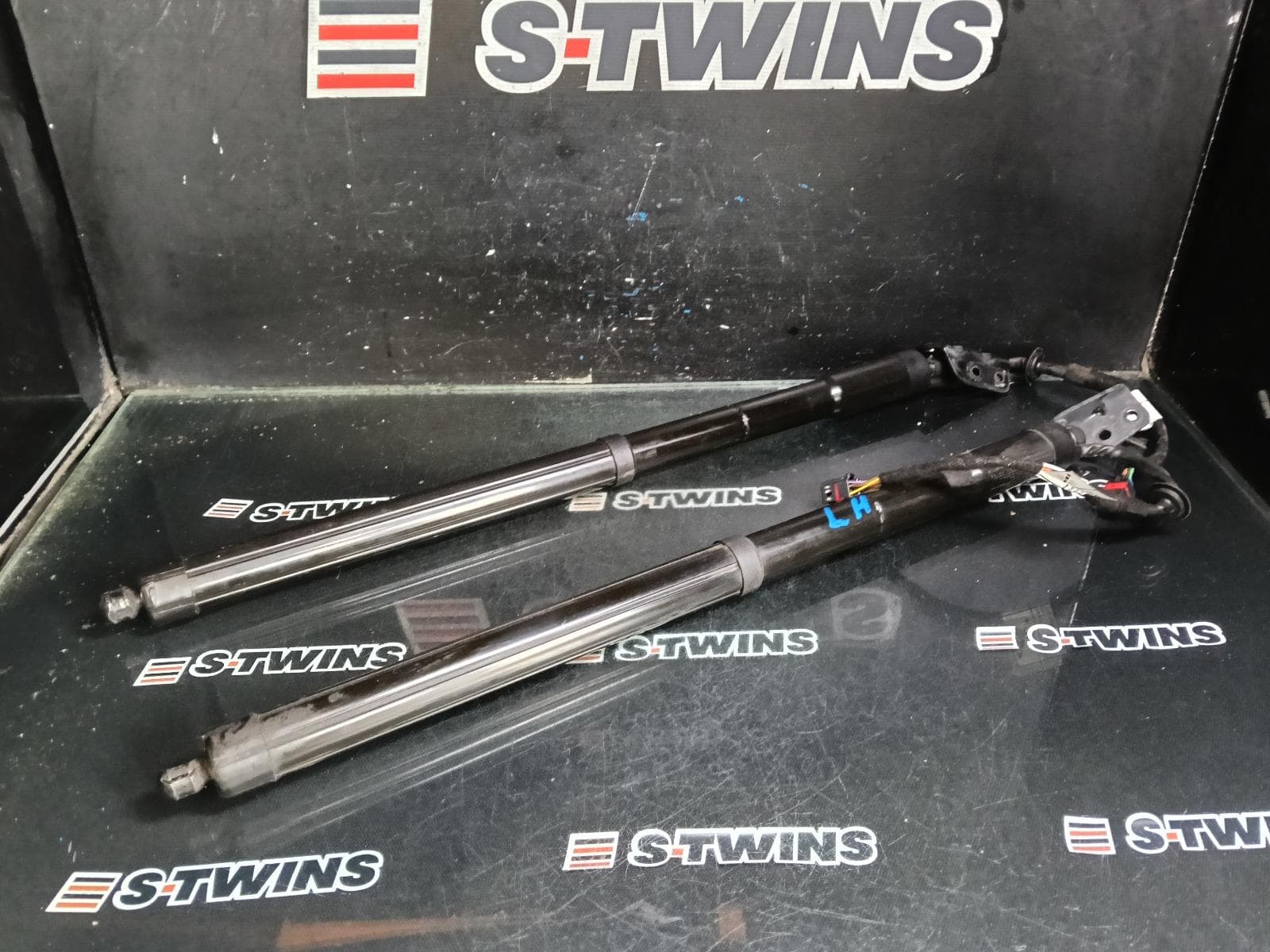2018 KIA CARNIVAL/GRAND CARNIVAL HATCH STRUT TAILGATE STRUT (PAIR), W/ POWER LIFT TYPE, YP, 12/14-10/20 0000419275