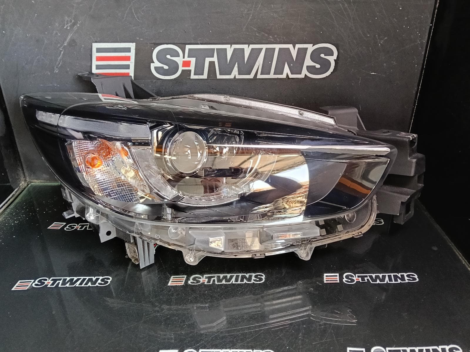 2016 MAZDA CX5 RIGHT HEADLAMP KE, AKERA, LED TYPE, KA3C, 01/15-12/16 0000377532