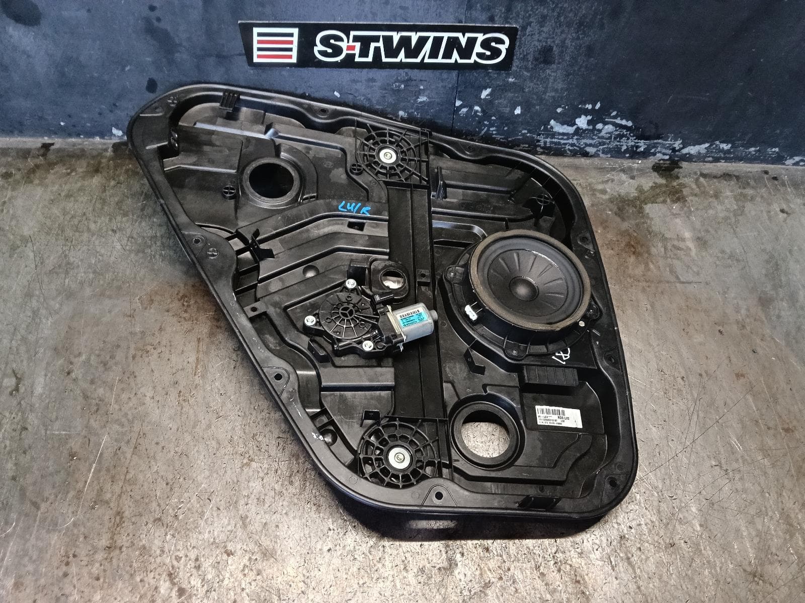 2017 HYUNDAI TUCSON LEFT REAR WND REG MOTOR TL, DOOR REG ASSY (REG AND MOTOR), ACTIVE/ELITE/HIGHLANDER, 06/15-01/21 0000398188