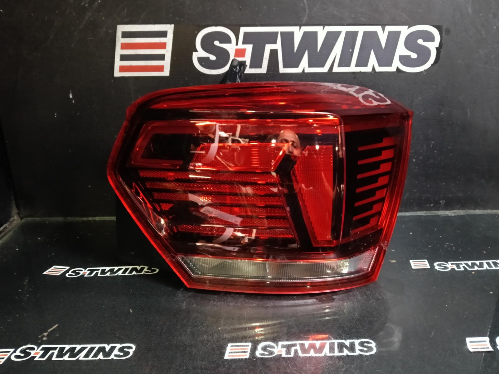 2019 VOLKSWAGEN POLO RIGHT TAILLIGHT AW, W/ LED TYPE, 09/17-01/22 0000419579
