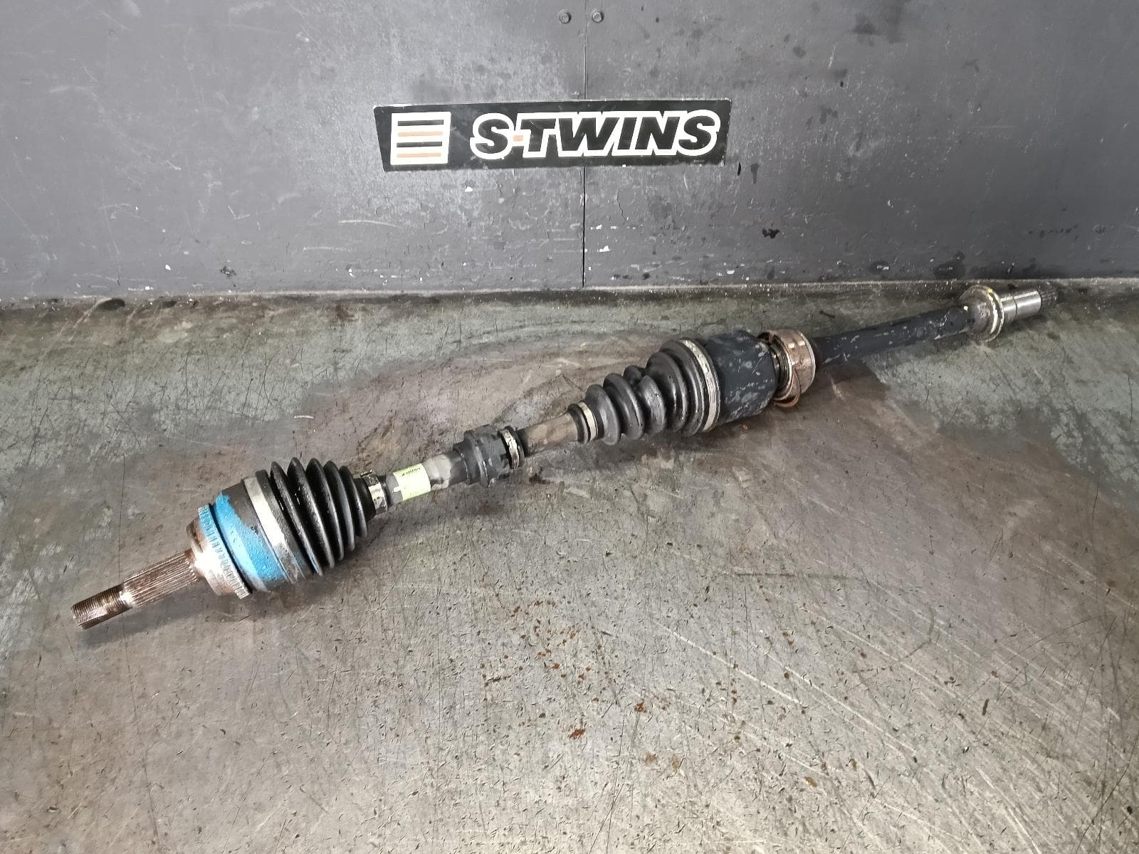 2013 TOYOTA CAMRY RIGHT DRIVESHAFT AUTO, 2.5, 2AR-FE, ASV50, 11/11-10/17 0000419428