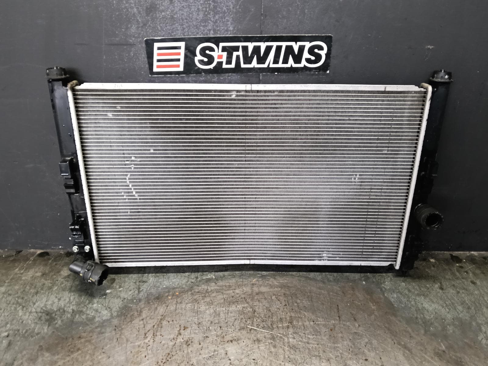 Used auto part listing image: 2015 MITSUBISHI LANCER RADIATOR AUTO, PETROL, 2.0/2.4, CJ-CF, 04/13-12/17 0000419488
