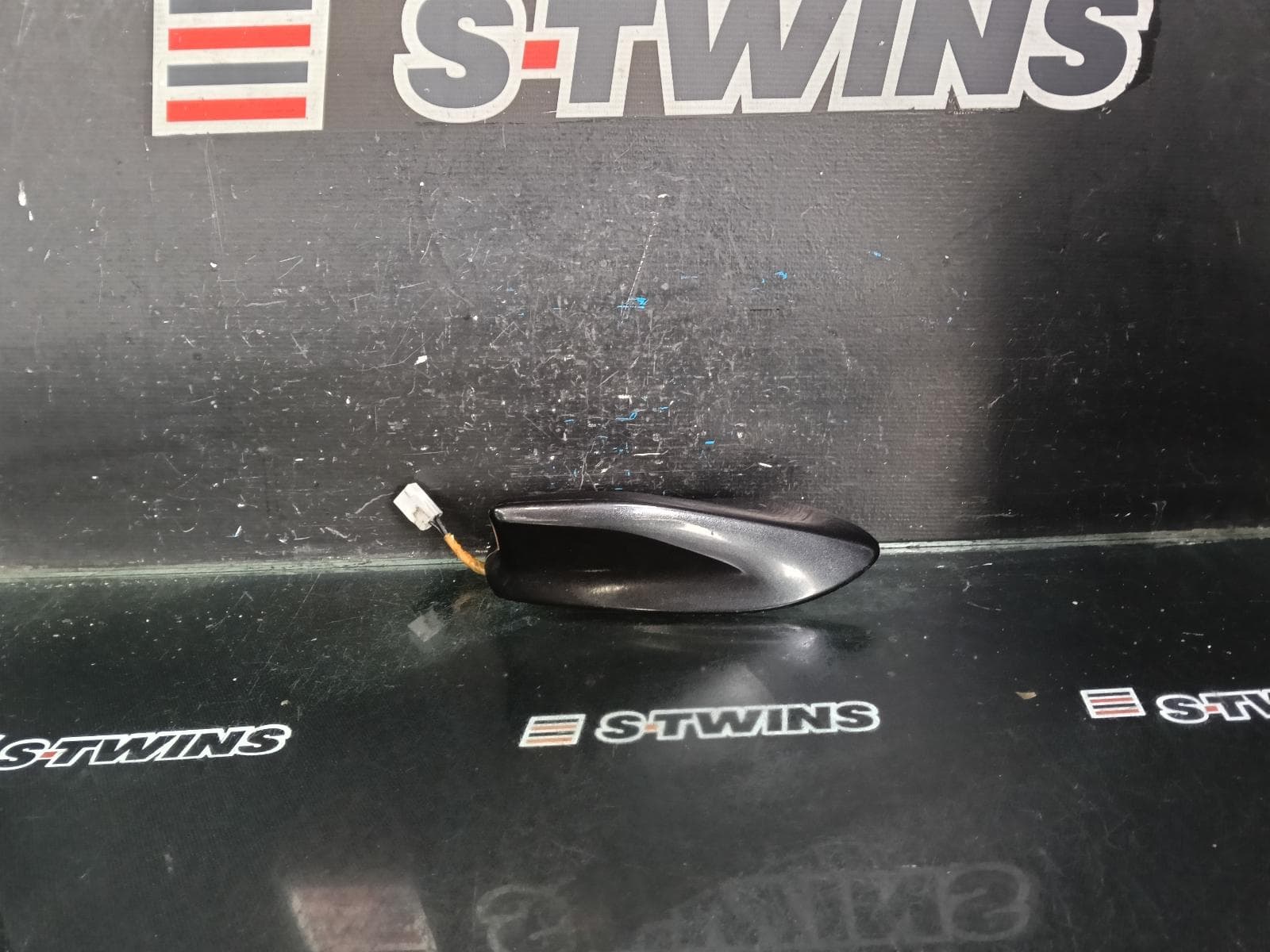 Used auto part listing image: 2017 SUBARU FORESTER ANTENNA SJ, 12/12-08/18 0000419585