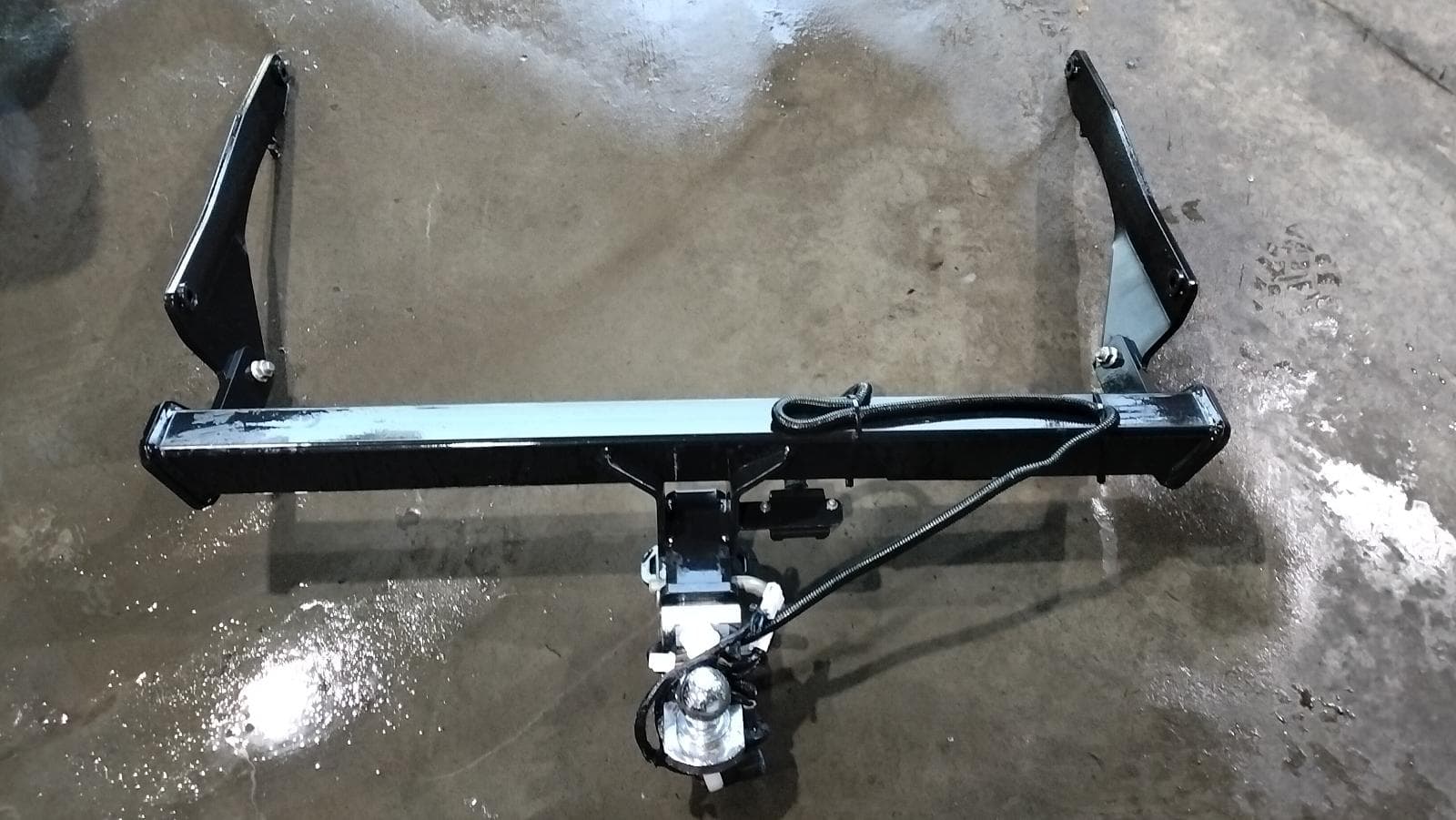 Used auto part listing image: 2020 MAZDA CX9 TOWBAR TC, 07/16-12/24 0000411434
