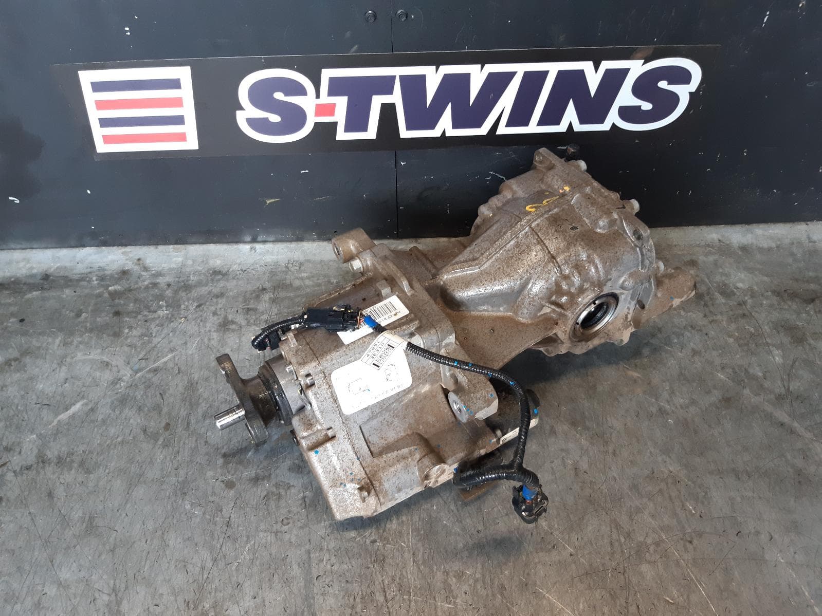 2014 HYUNDAI IX35 DIFFERENTIAL CENTRE REAR, 2.4, G4KJ, PETROL, LM SERIES, 2.533 RATIO, 06/13-01/16 0000106821