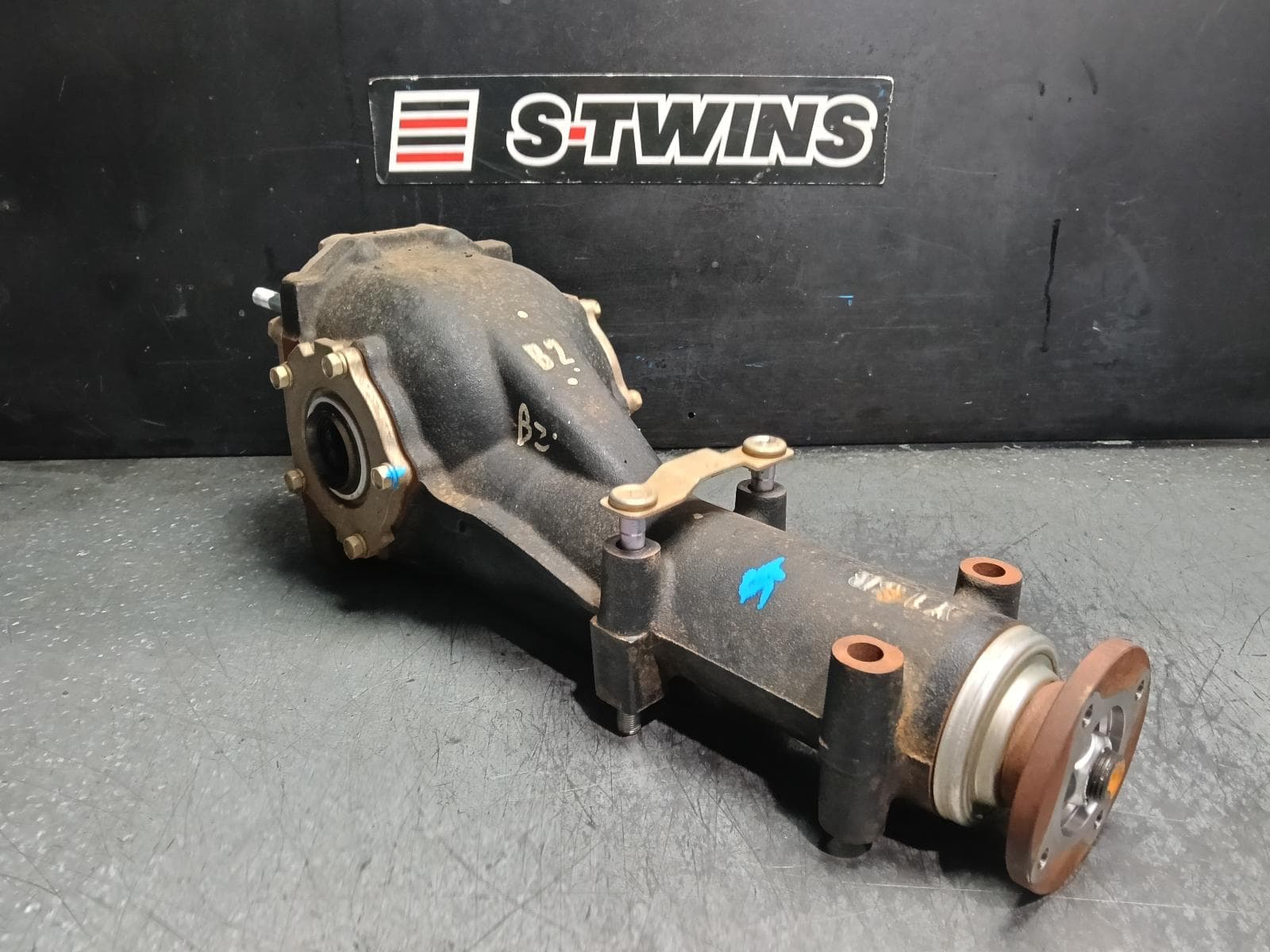 Used auto part listing image: 2018 SUBARU XV DIFFERENTIAL CENTRE G5X, REAR, PETROL, 2.0, FB20, DIFF CODE "B2", 03/17-06/19 0000419993