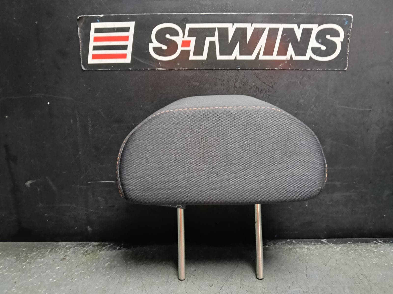 2018 SUBARU XV HEADREST G5X, 03/17-06/23 0000419998