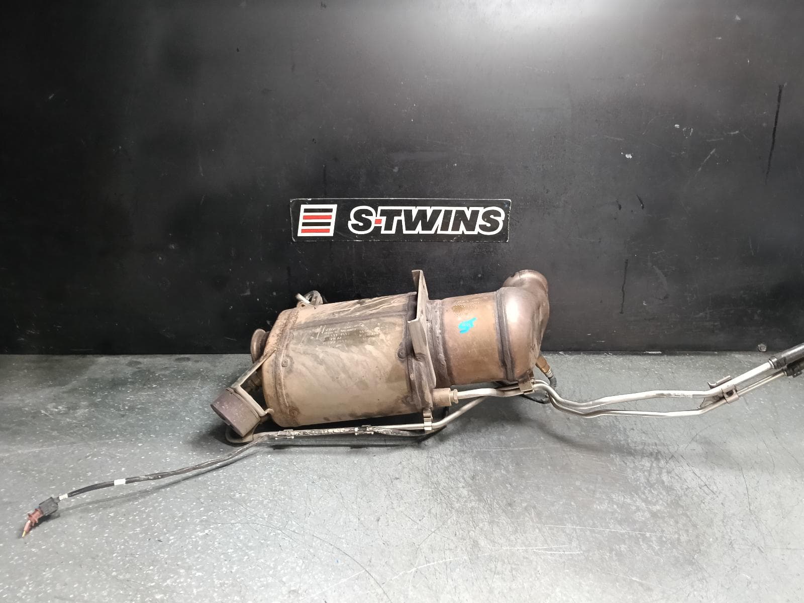 Used auto part listing image: 2020 VOLKSWAGEN TRANSPORTER PARTICULATE FILTER DPF DIESEL, 2.0, CAAC CODE, T6, 07/15-08/24 0000420255