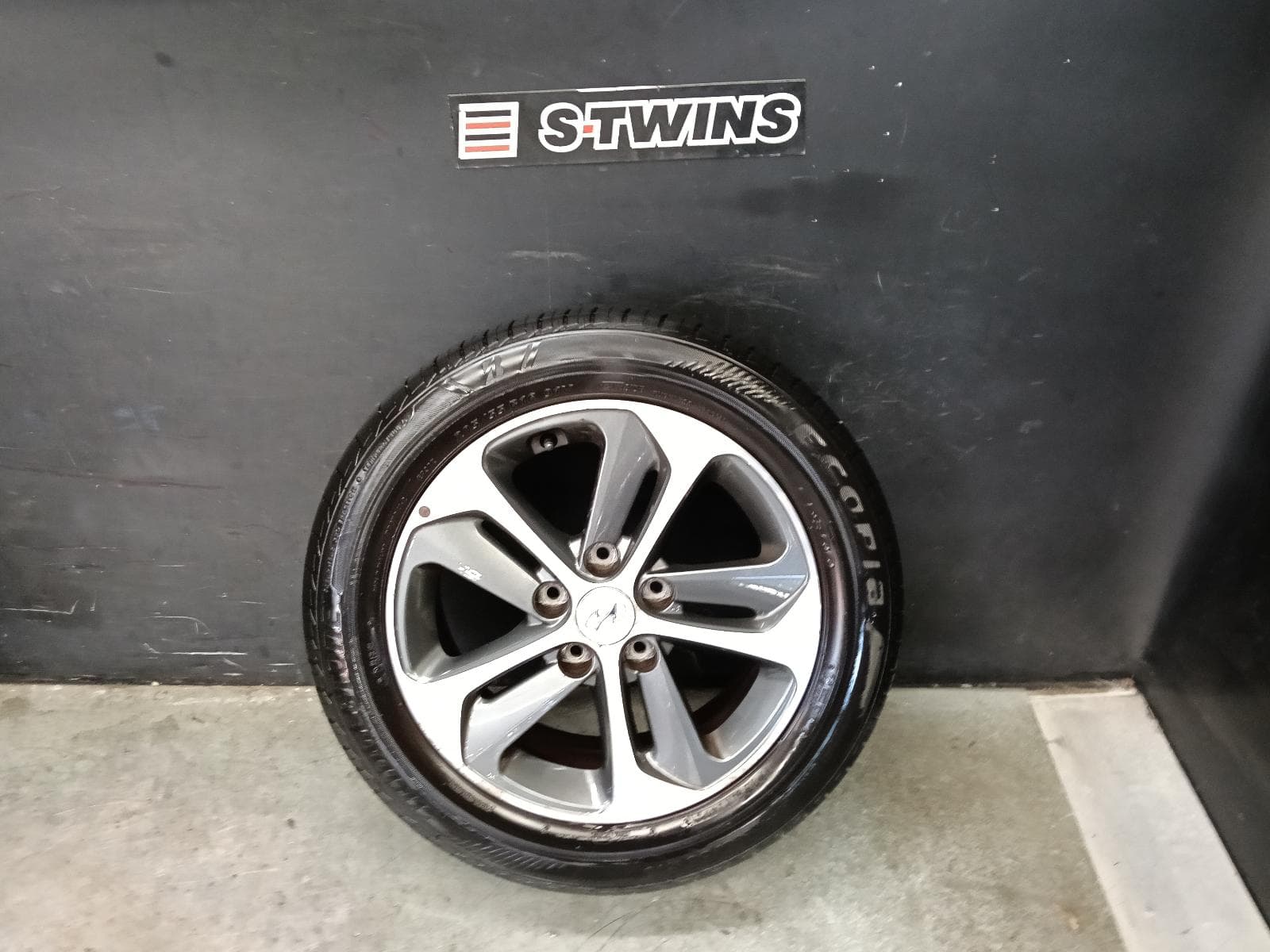 2014 HYUNDAI I30 WHEEL MAG FACTORY, 16X6.5IN, GD, 04/14-02/17 0000420200