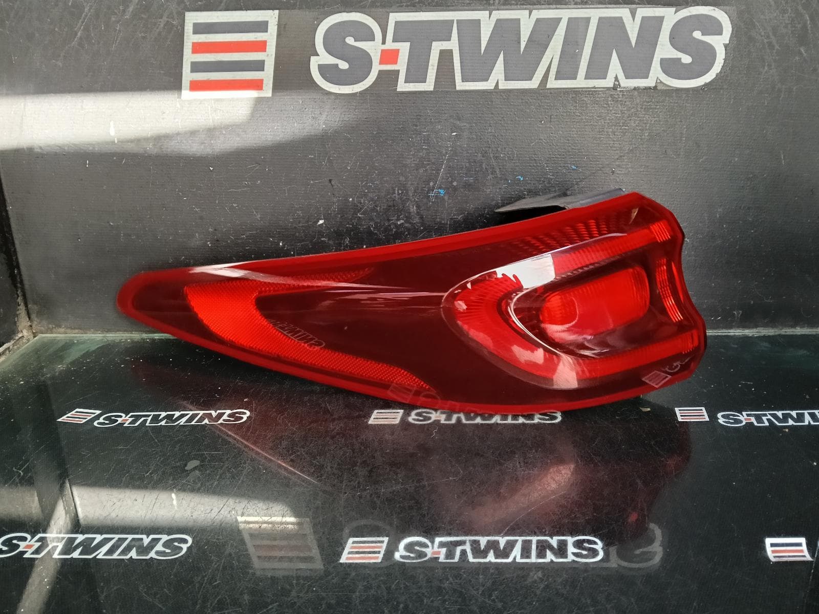 2019 KIA SPORTAGE LEFT TAILLIGHT QL, IN BODY, LED TYPE, 06/18-08/21 0000420069