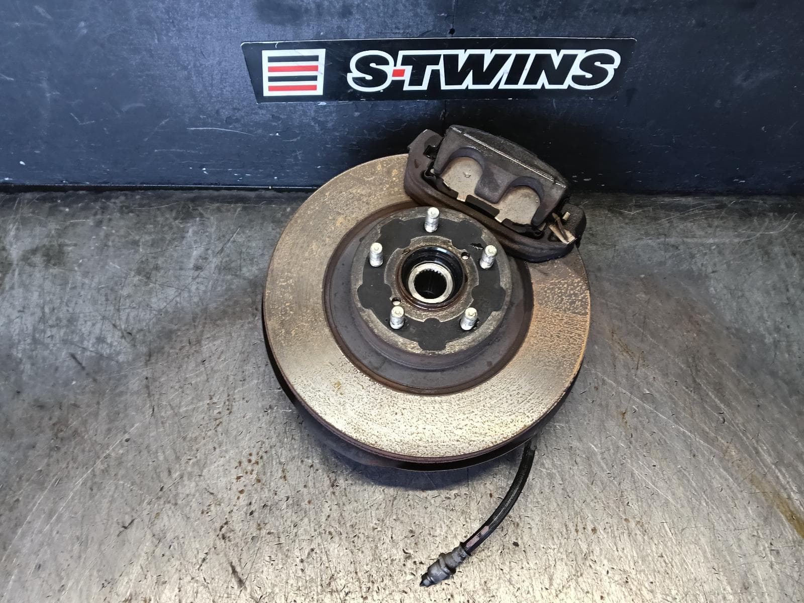2015 SUBARU XV LEFT FRONT HUB ASSEMBLY G4X, 11/13-04/17 0000420145