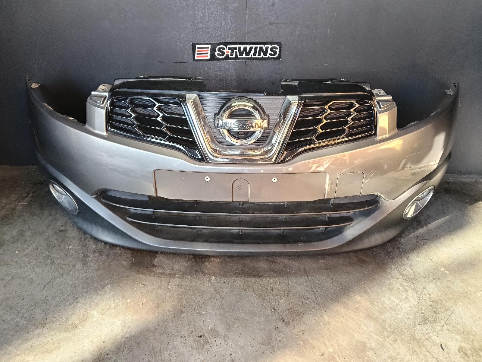 2014 NISSAN DUALIS FRONT BUMPER BUMPER BAR, J10, ST/TS/Ti/Ti-L, NON H/LAMP WASHER TYPE, 01/10-05/14 0000420056