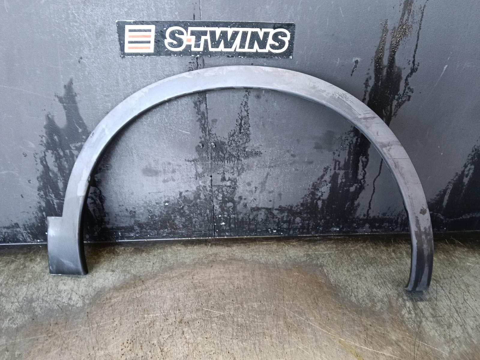 Used auto part listing image: 2014 NISSAN DUALIS WHEEL ARCH FLARE RH FRONT, J10, 10/07-05/14 0000420157