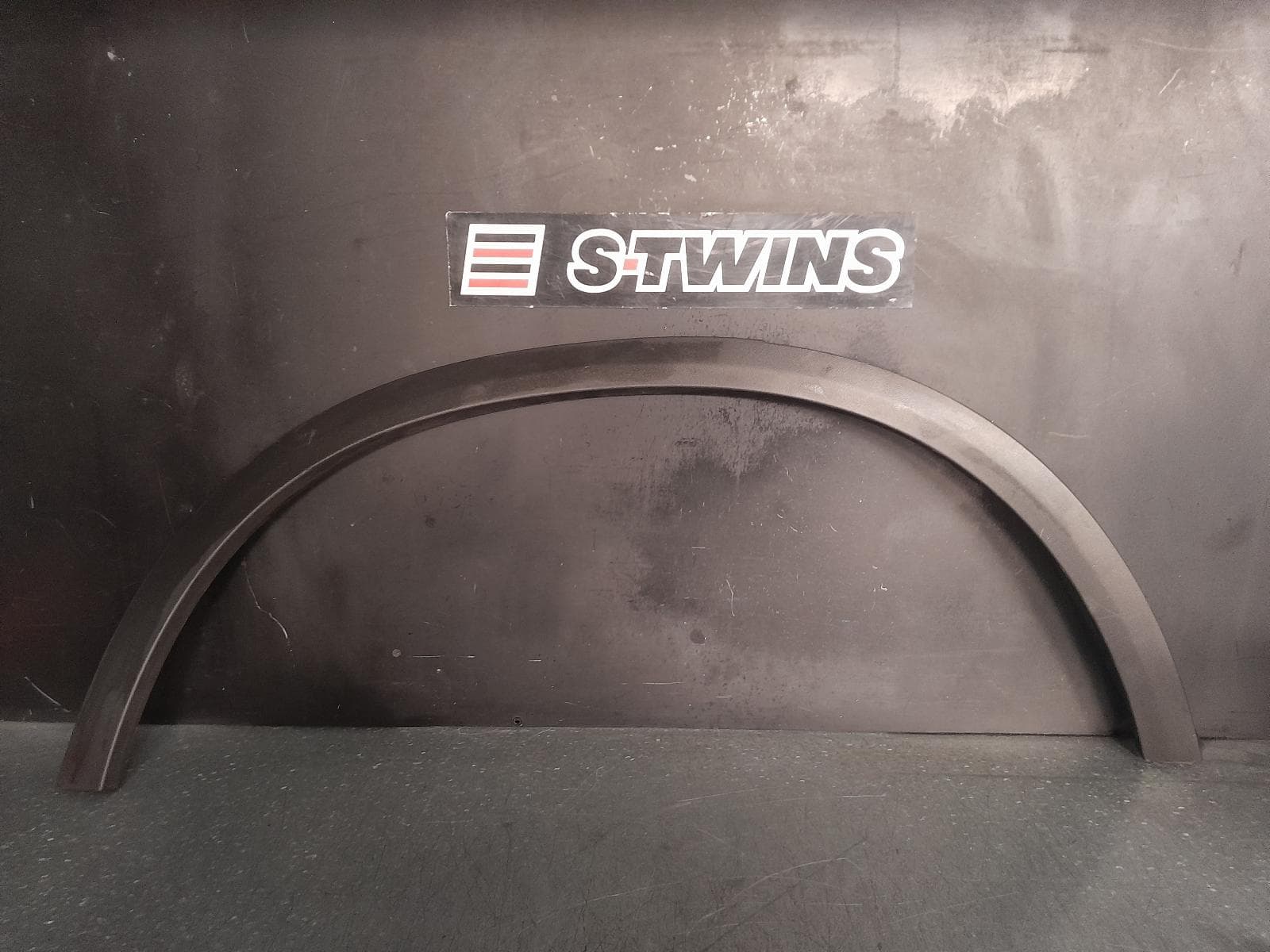Used auto part listing image: 2019 MERCEDES GLC CLASS WHEEL ARCH FLARE X253, RH FRONT, 09/15-03/23 0000348717