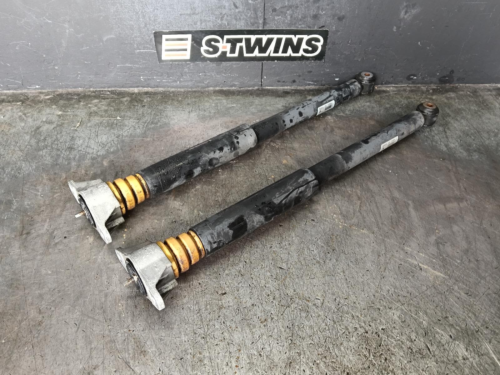 Used auto part listing image: 2014 MAZDA 3 SHOCK ABSORBER REAR, PAIR, PETROL, 2.5, BM-BN, 11/13-02/19 0000417488